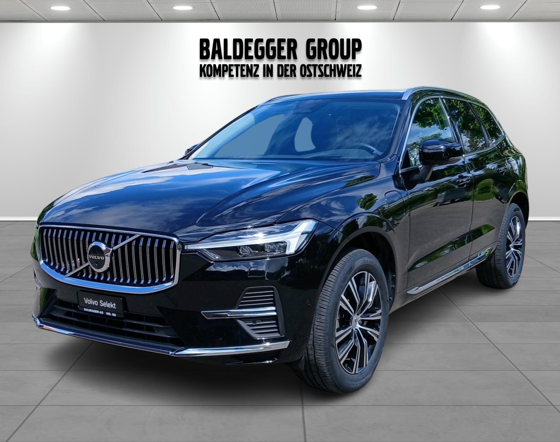 VOLVO XC60 2.0 T6 TE Inscription eAW-image-0