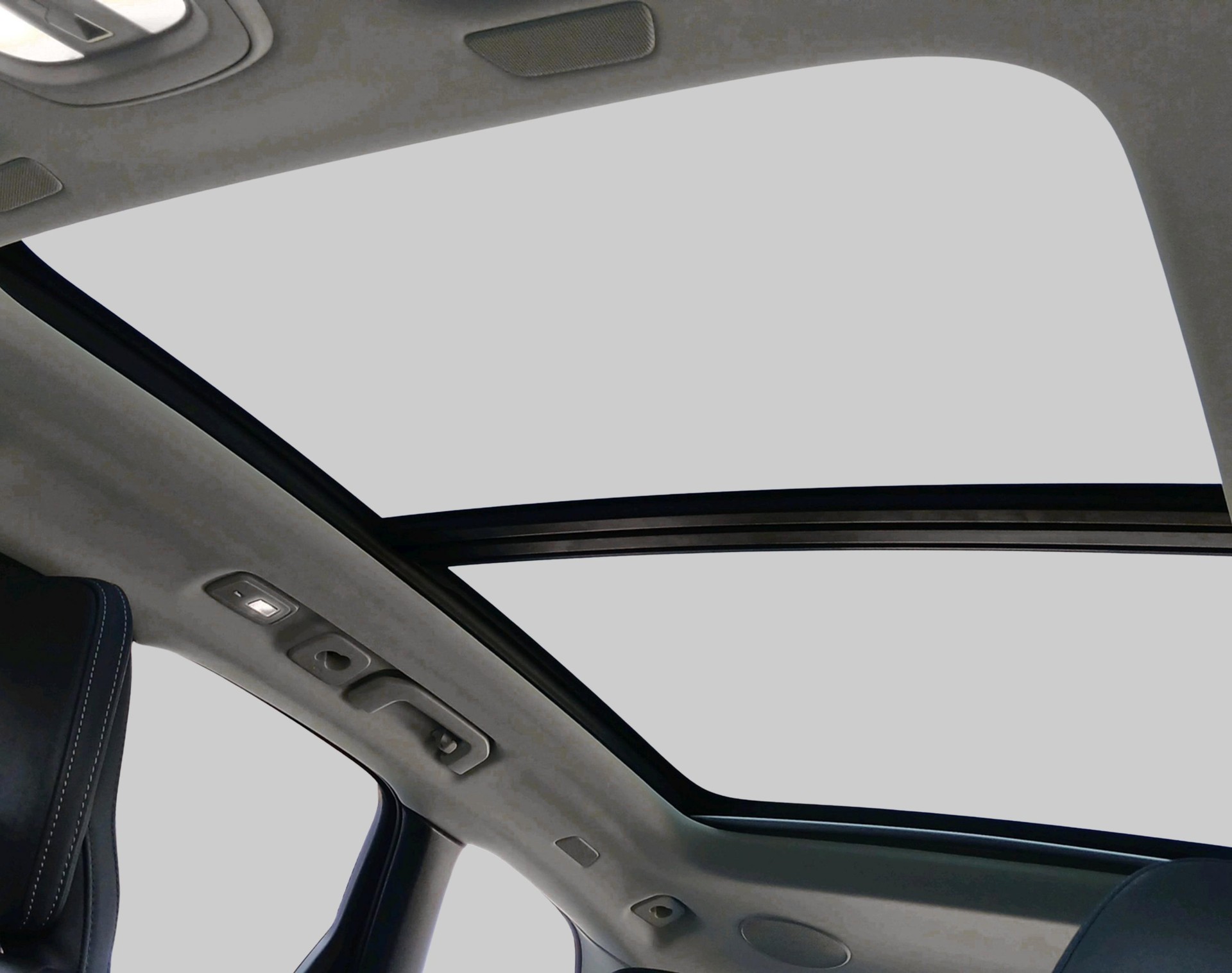 VOLVO XC60 2.0 T6 TE Inscription eAW-image-16