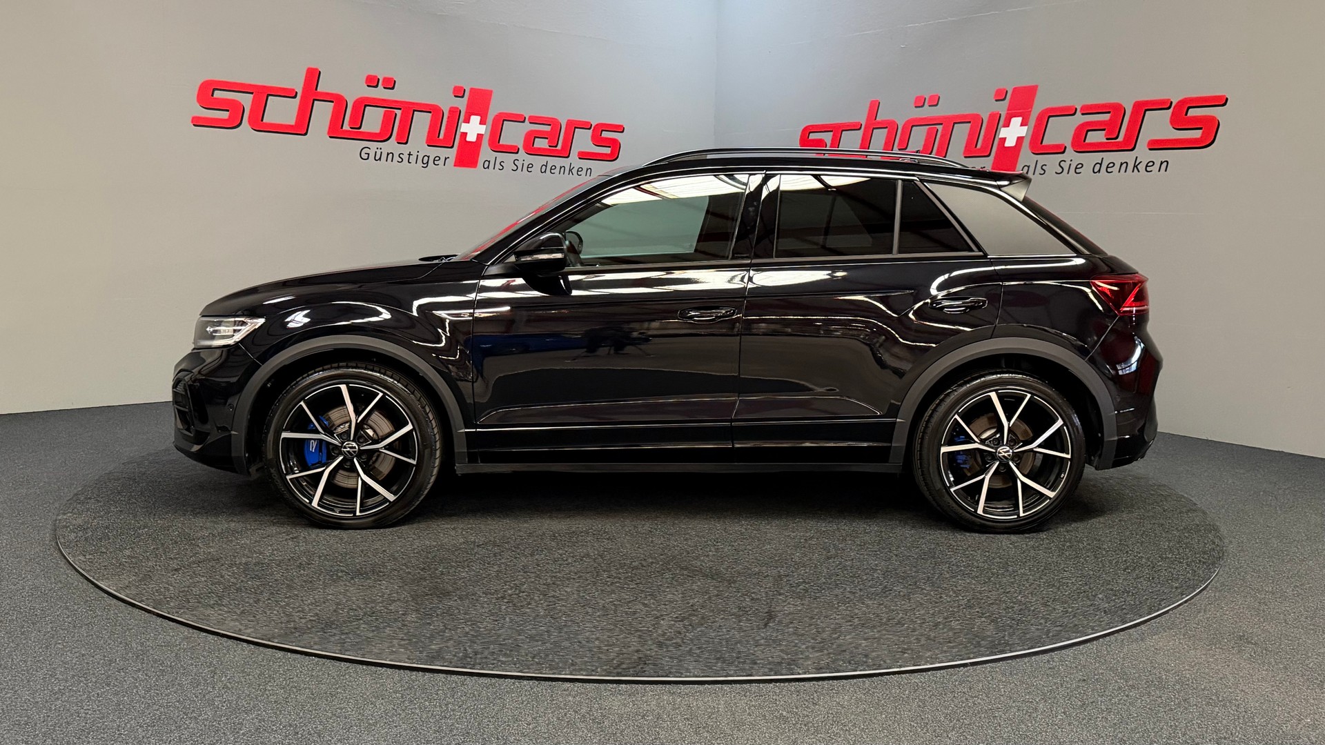 VW T-Roc 2.0 TSI R DSG 4Motion-image-2