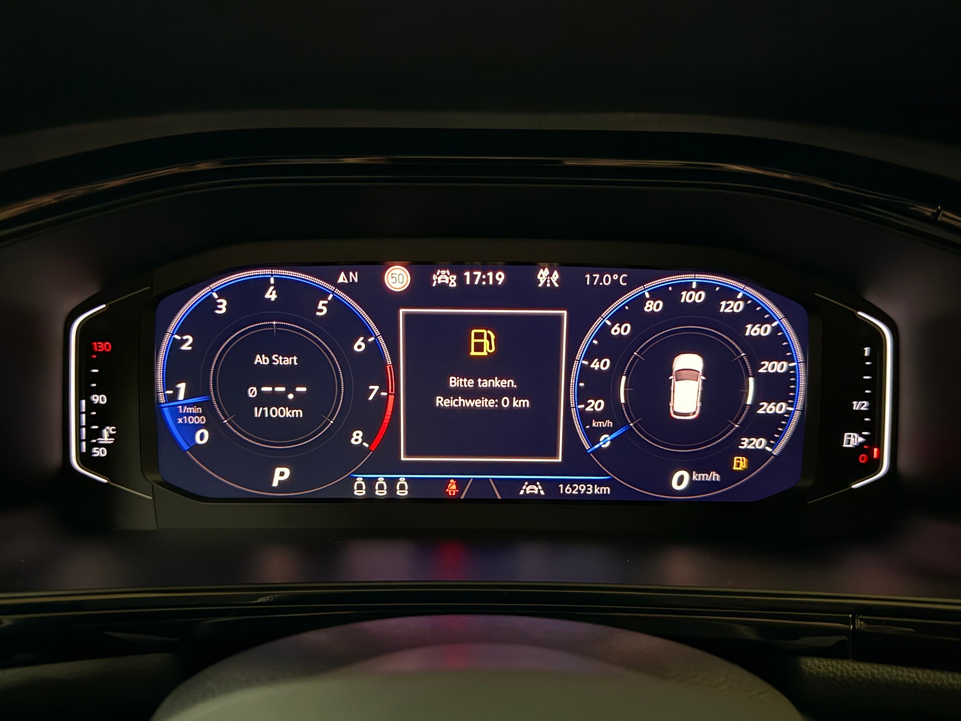 VW T-Roc 2.0 TSI R DSG 4Motion-image-32
