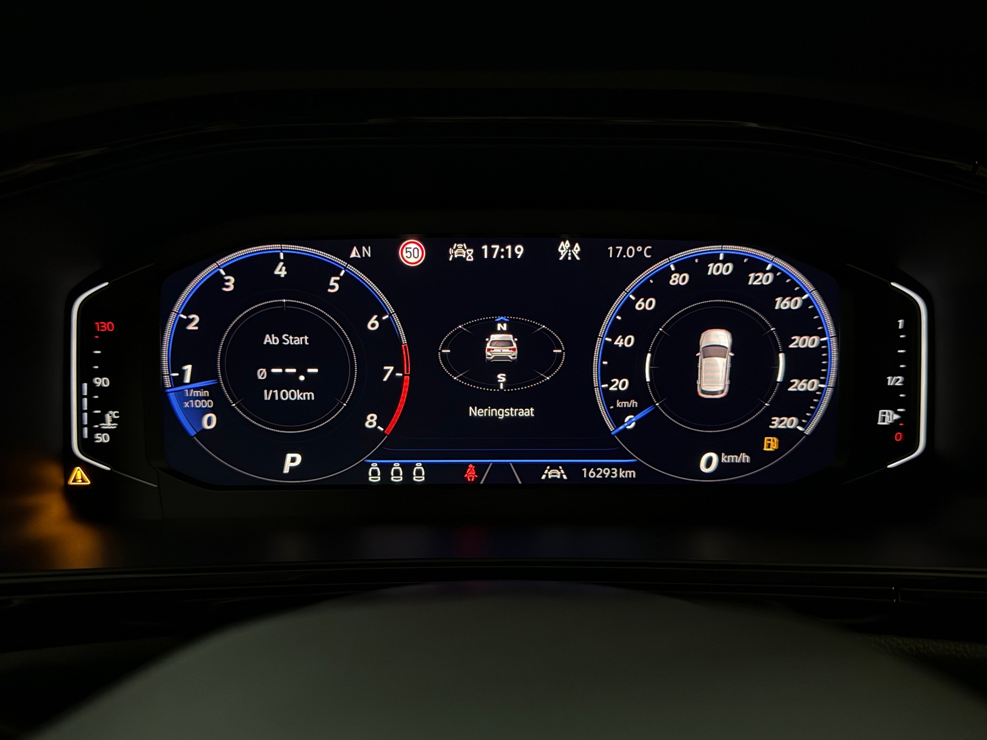 VW T-Roc 2.0 TSI R DSG 4Motion-image-33