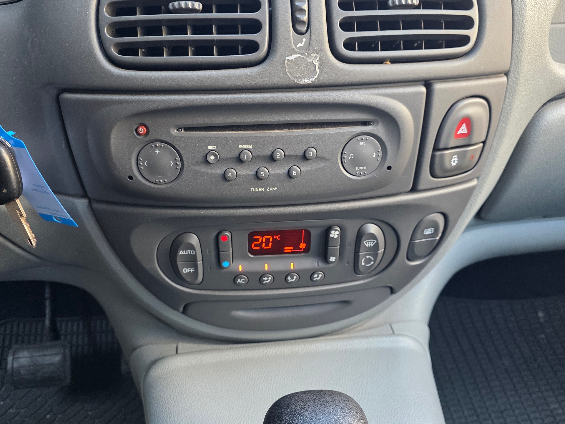 RENAULT Scénic 2.0 16V Alizé-image-9