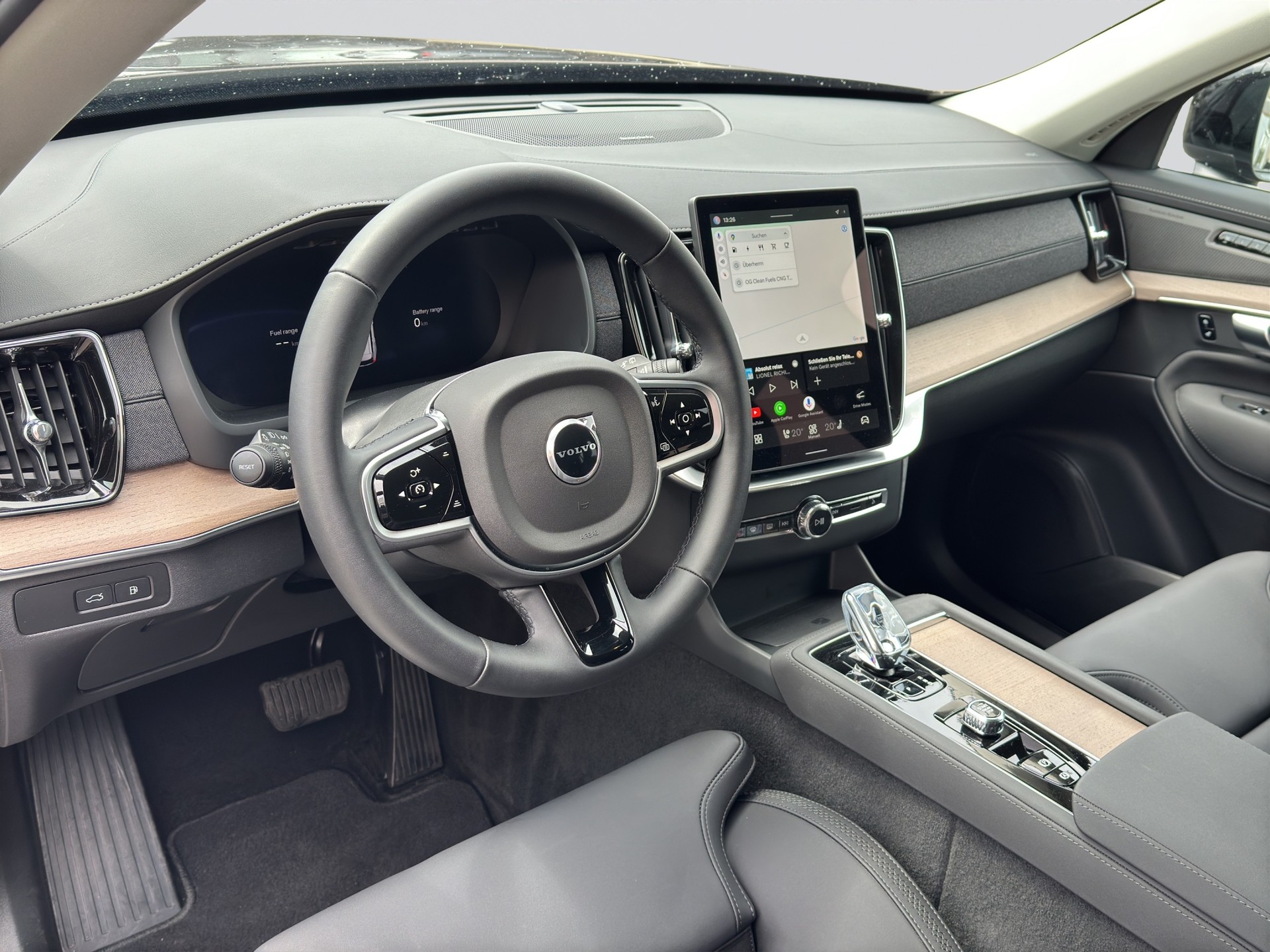 VOLVO XC90 T8 eAWD 7Pl. PluginHybrid Plus Dark Geartronic-image-6