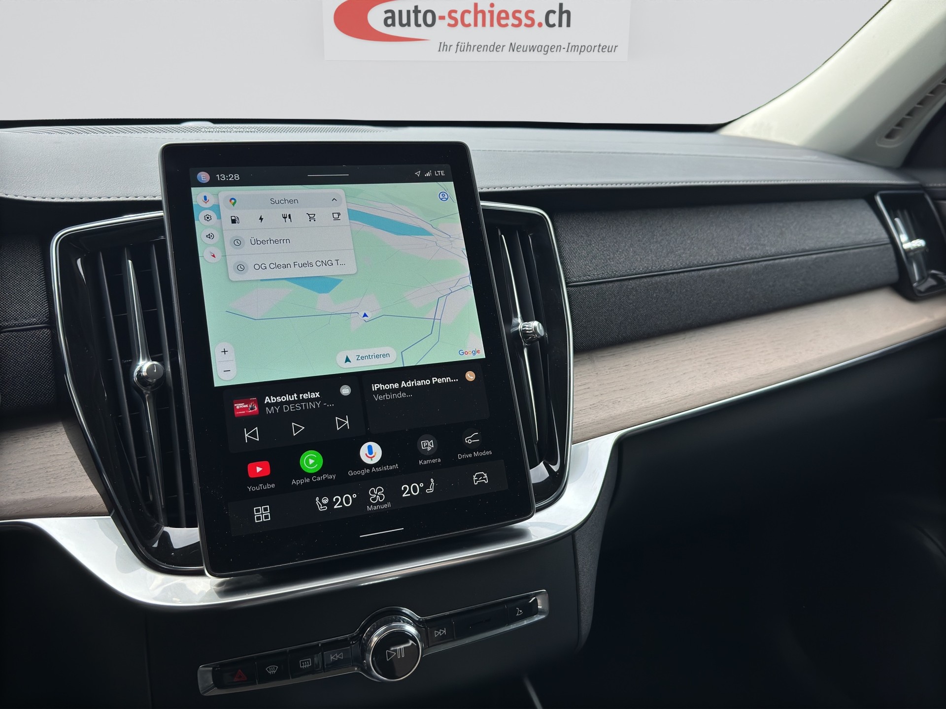 VOLVO XC90 T8 eAWD 7Pl. PluginHybrid Plus Dark Geartronic-image-13