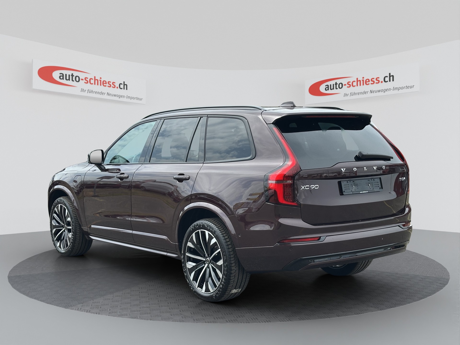 VOLVO XC90 T8 eAWD 7Pl. PluginHybrid Plus Dark Geartronic-image-2