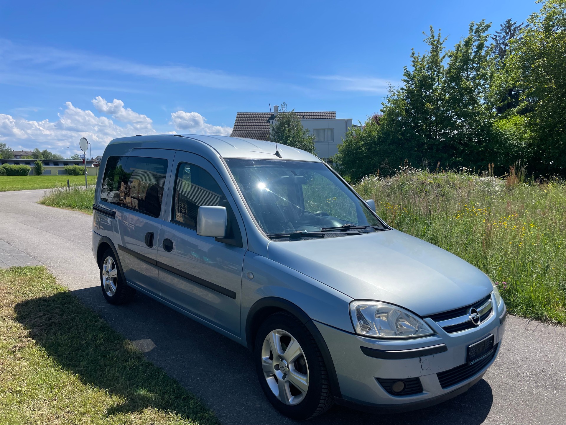 OPEL Combo 1.4 TP (Essentia)