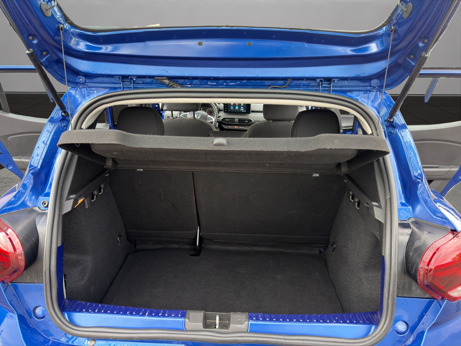 DACIA Sandero TCe 90 Comfort CVT-image-18