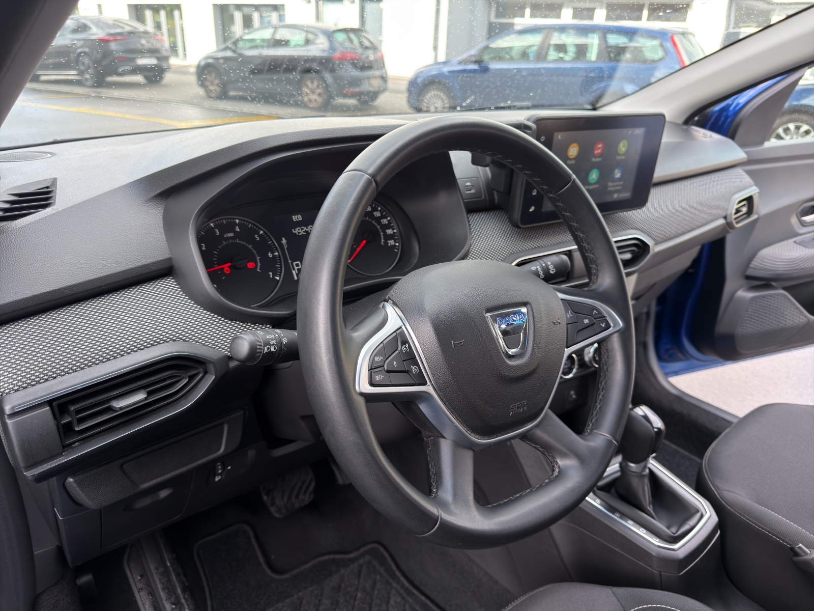 DACIA Sandero TCe 90 Comfort CVT-image-23