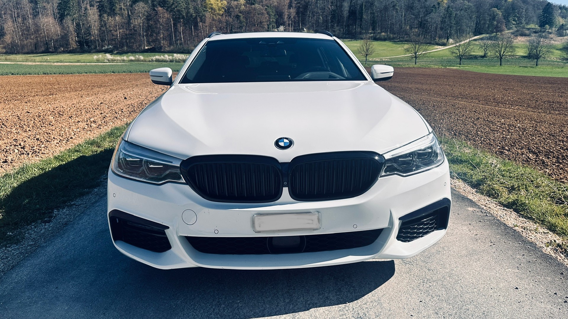 BMW 530d xDrive *** DPF und AGR NEU ***-image-7