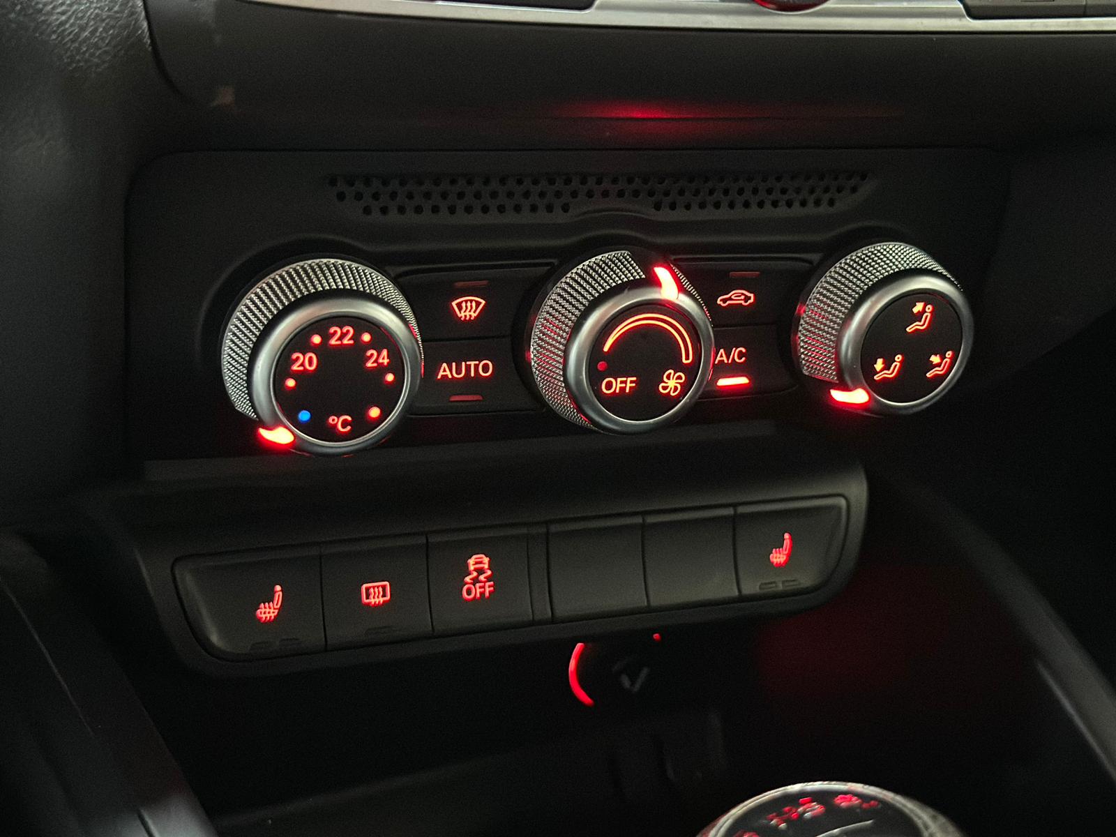 AUDI A1 Sportback 1.0 TFSI-image-13