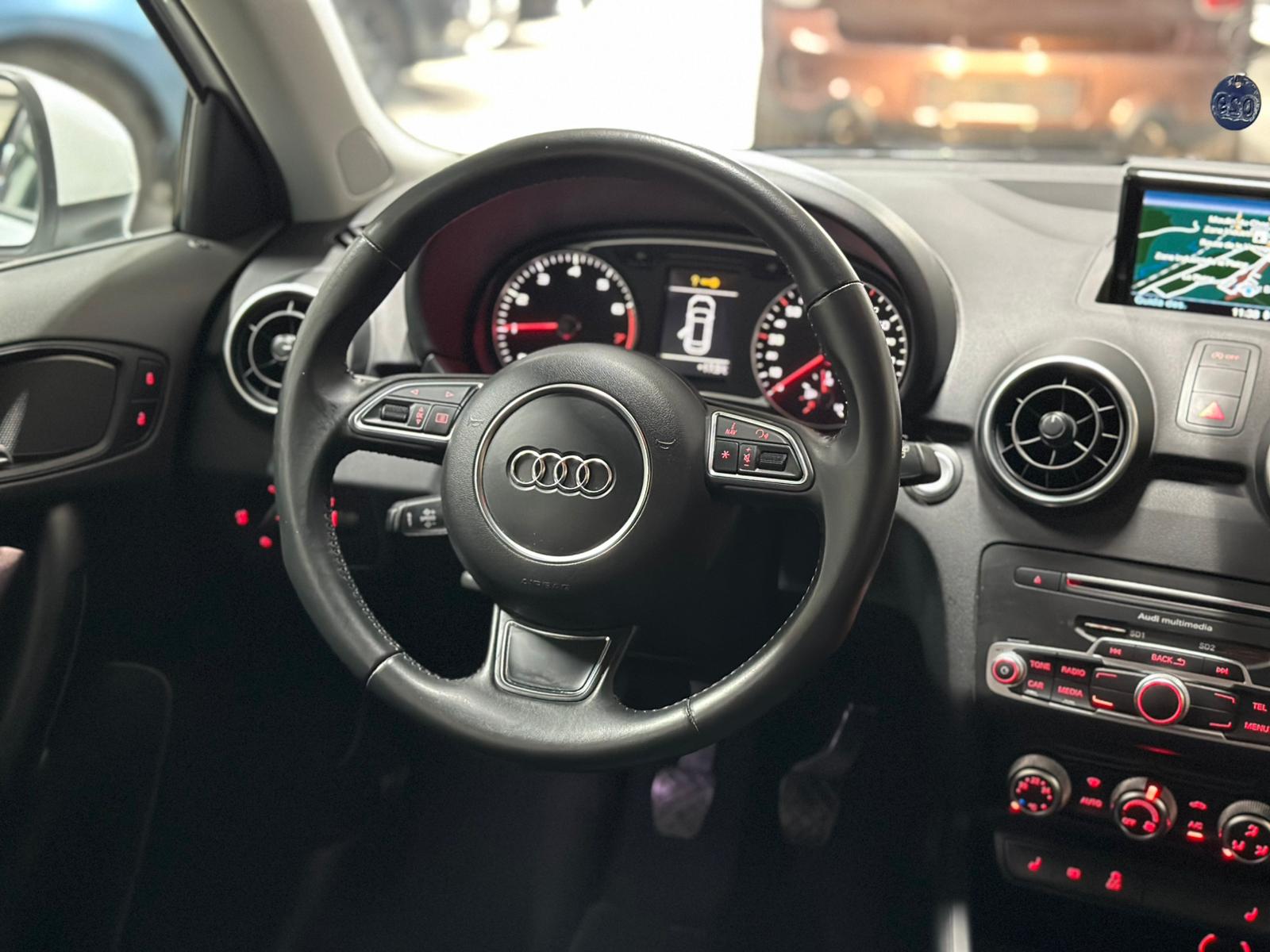AUDI A1 Sportback 1.0 TFSI-image-11