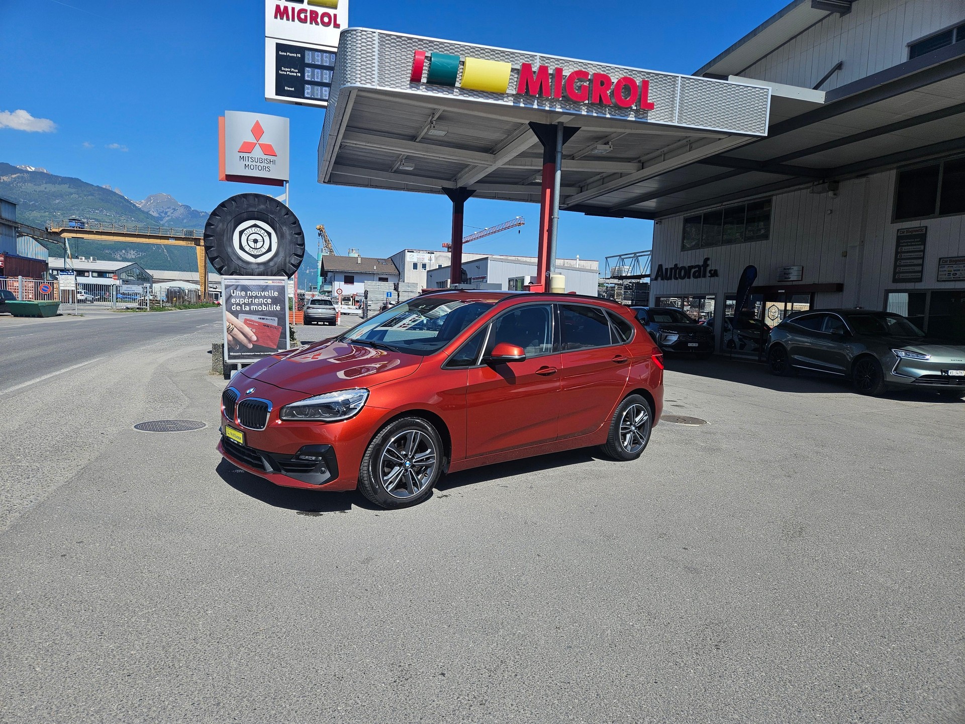 BMW 220i SDKG Active Tourer