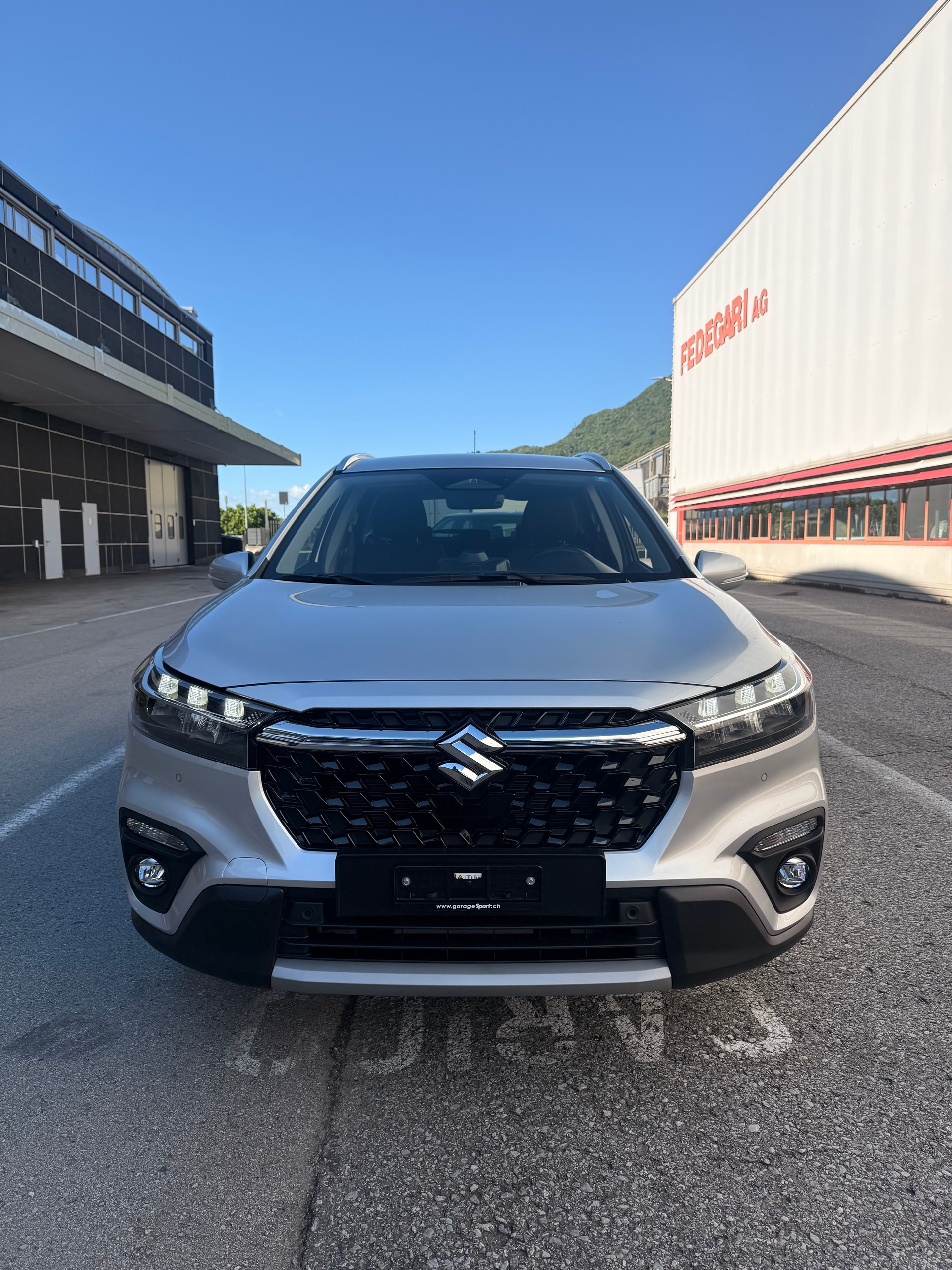 SUZUKI S-Cross 1.5 Compact Top Hybrid-image-0