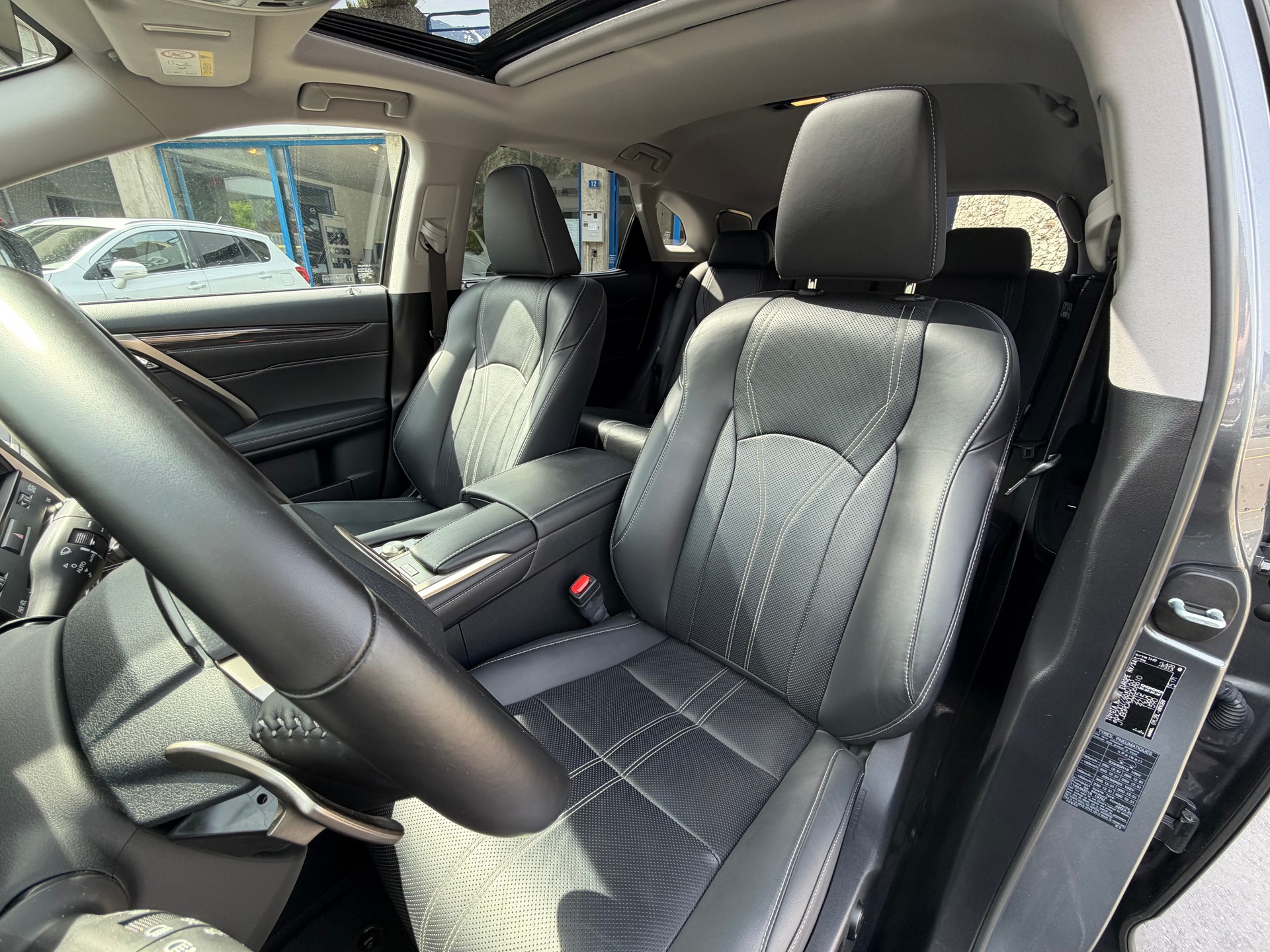LEXUS RX 450h excellence AWD CVT-image-9