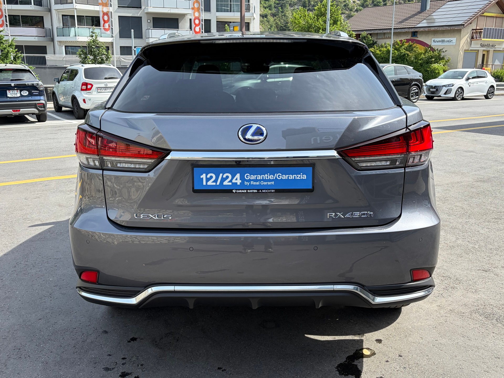 LEXUS RX 450h excellence AWD CVT-showroom-element-3