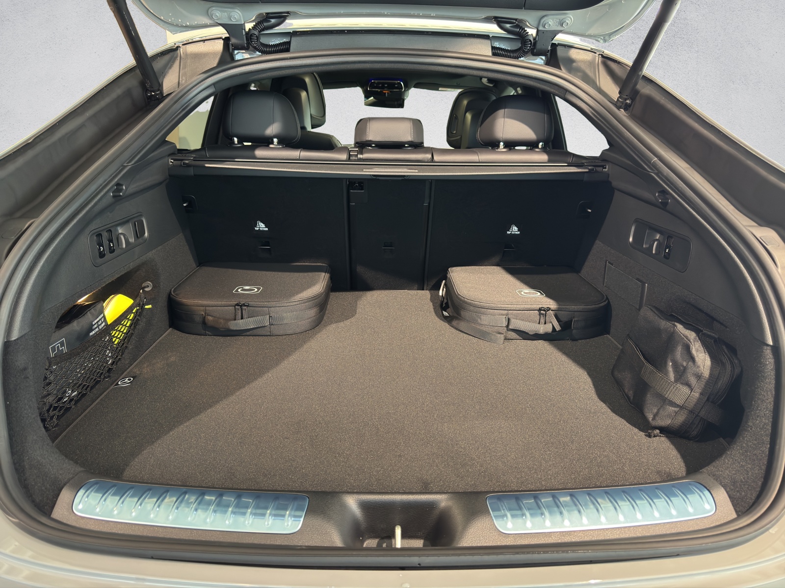 MERCEDES-BENZ GLC 300 de AMG Line 4Matic Coupé EQ Star-image-8