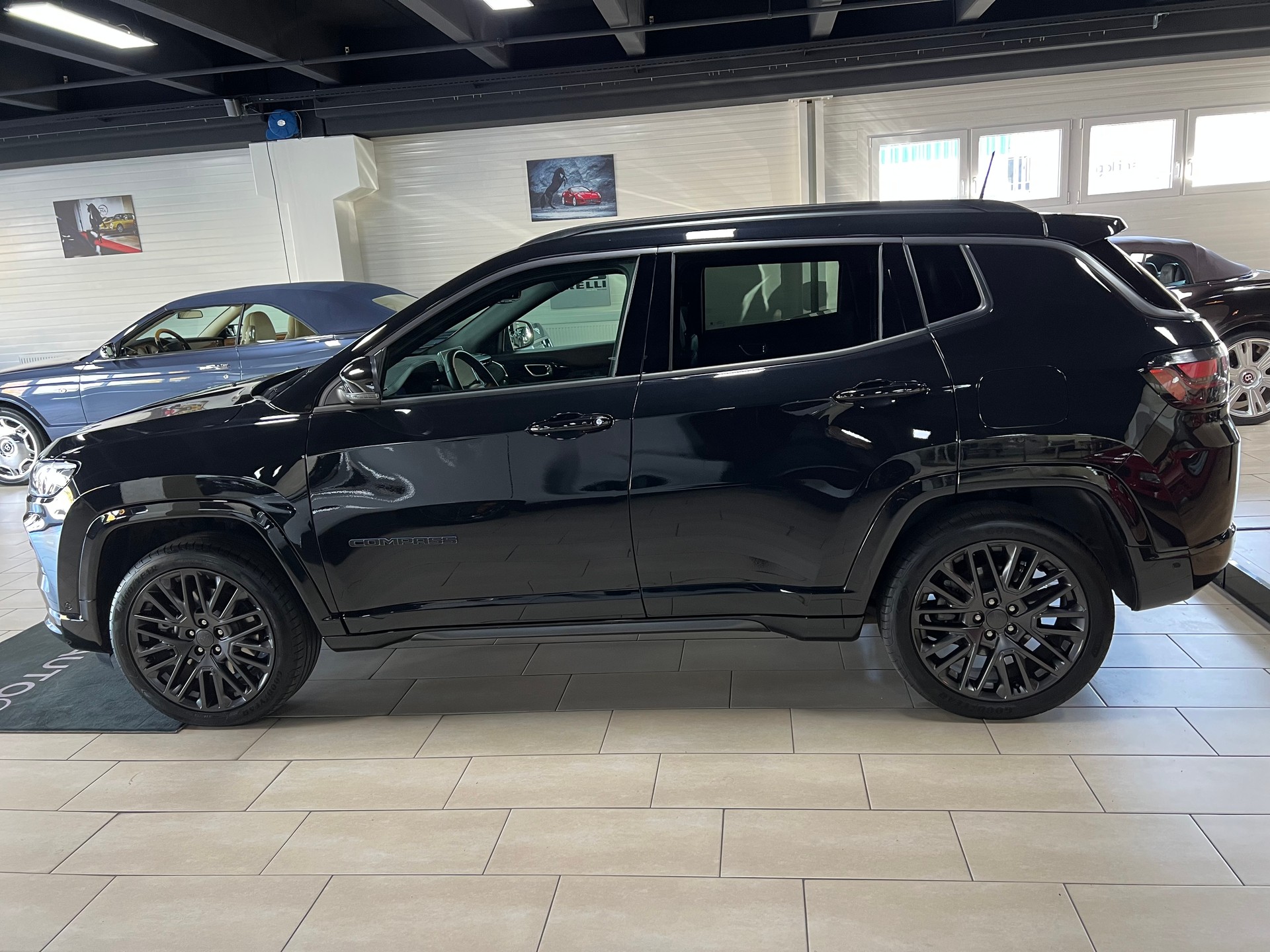 JEEP Compass 1.3 T PHEV S AWD-image-7