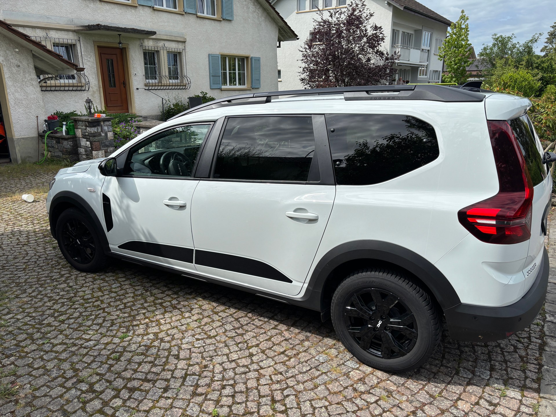 DACIA 1.0 TCe Extreme 7P-image-0