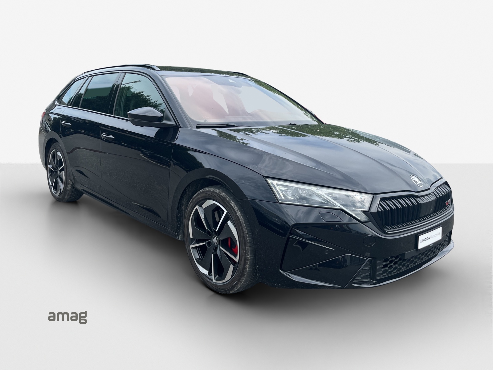 SKODA Octavia Combi 2.0 TSI DSG RS-image-5