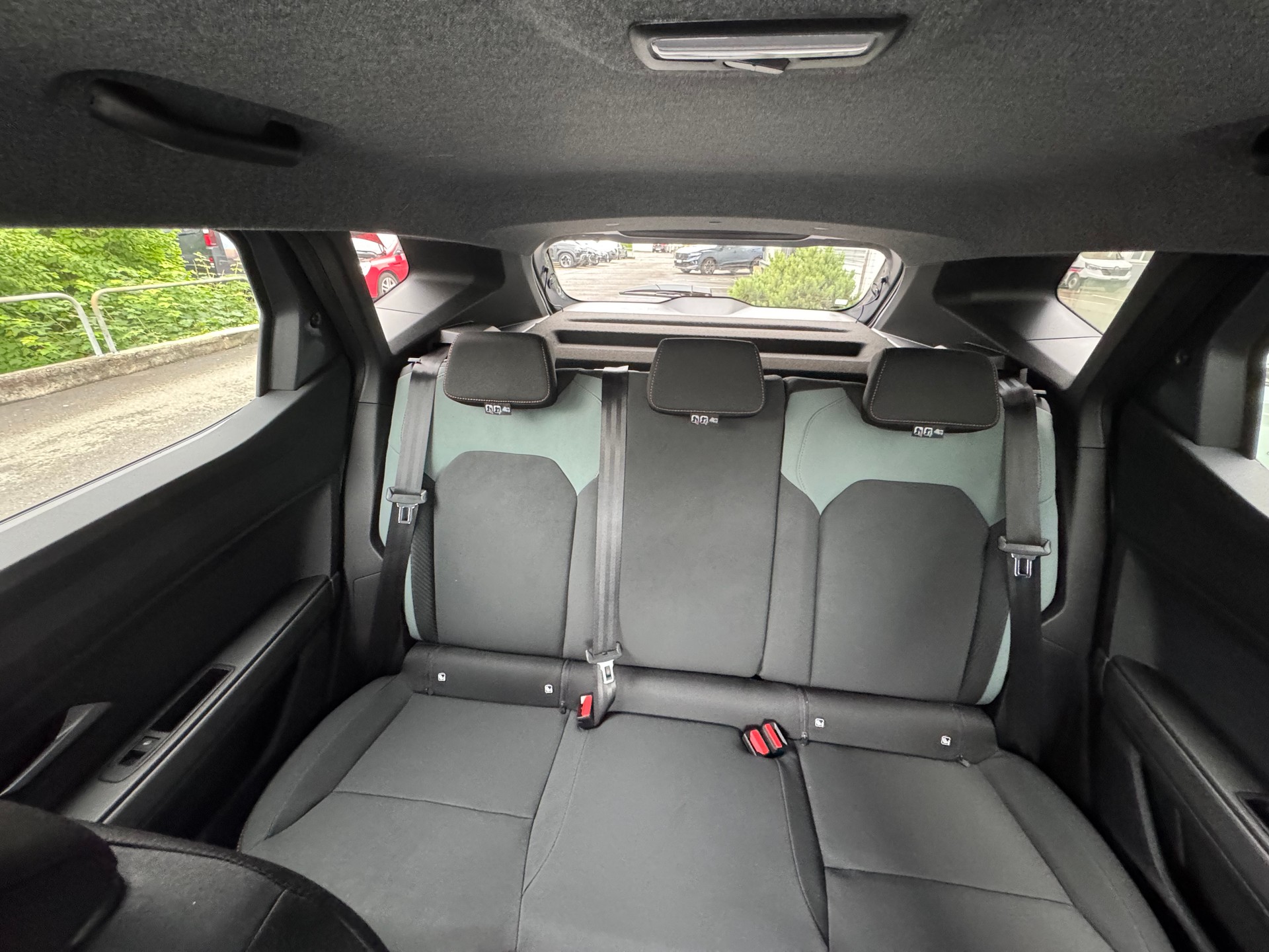 DACIA Duster TCe 150 48V Extreme 4x4-image-13