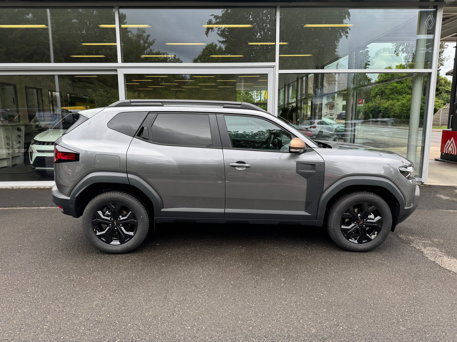 DACIA Duster TCe 150 48V Extreme 4x4-image-1