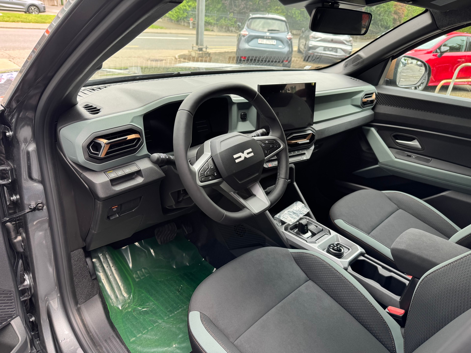 DACIA Duster TCe 150 48V Extreme 4x4-image-11