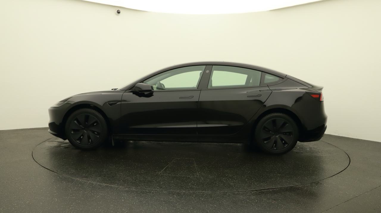 TESLA Model 3 Long Range Dual Motor AWD-image-1
