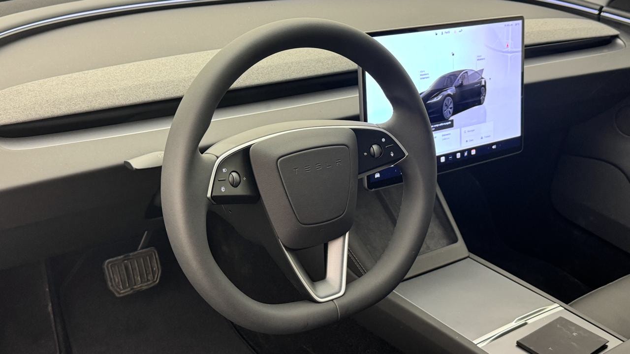 TESLA Model 3 Long Range Dual Motor AWD-image-6