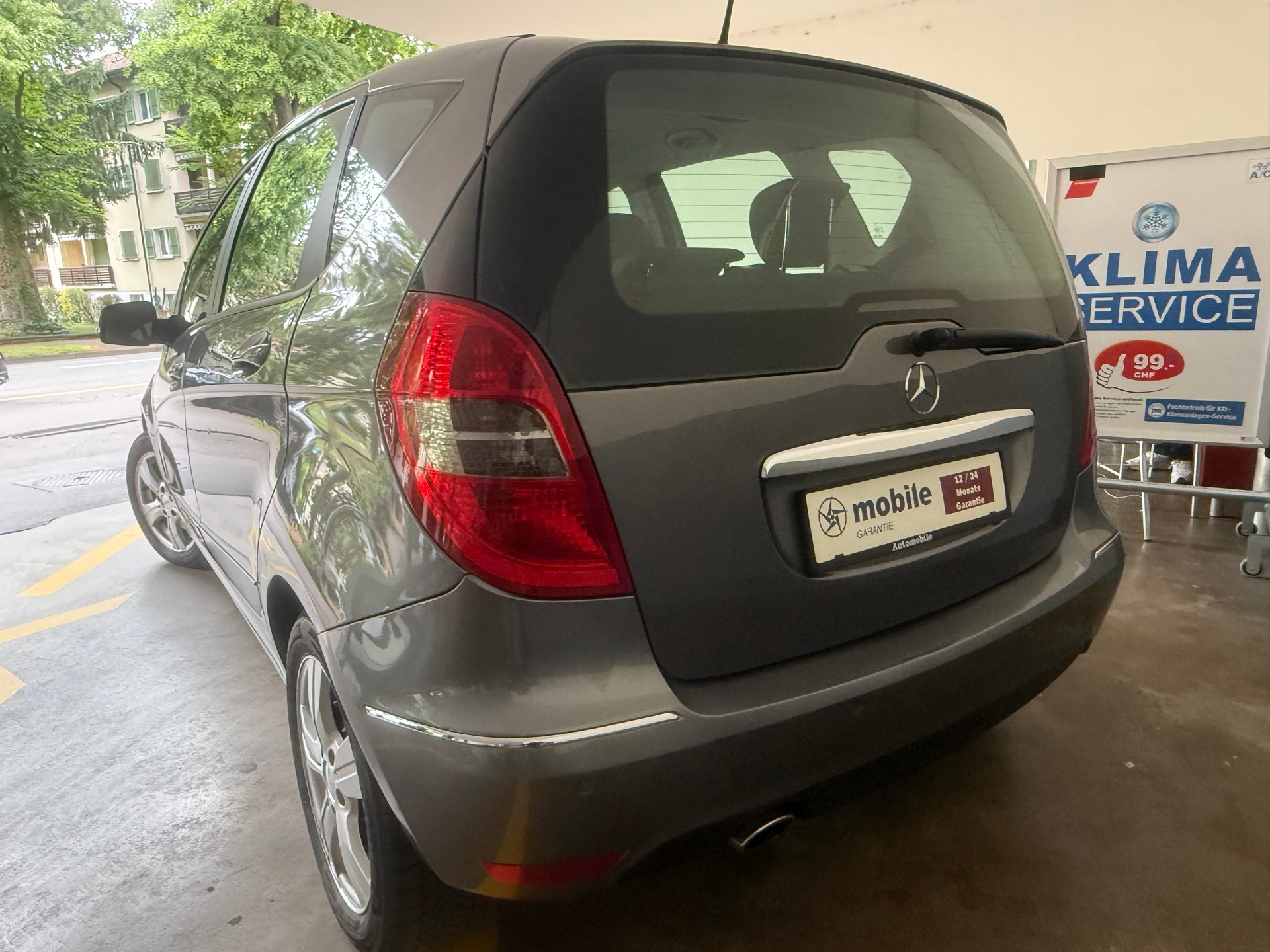MERCEDES-BENZ A 180 Style Autotronic-image-4