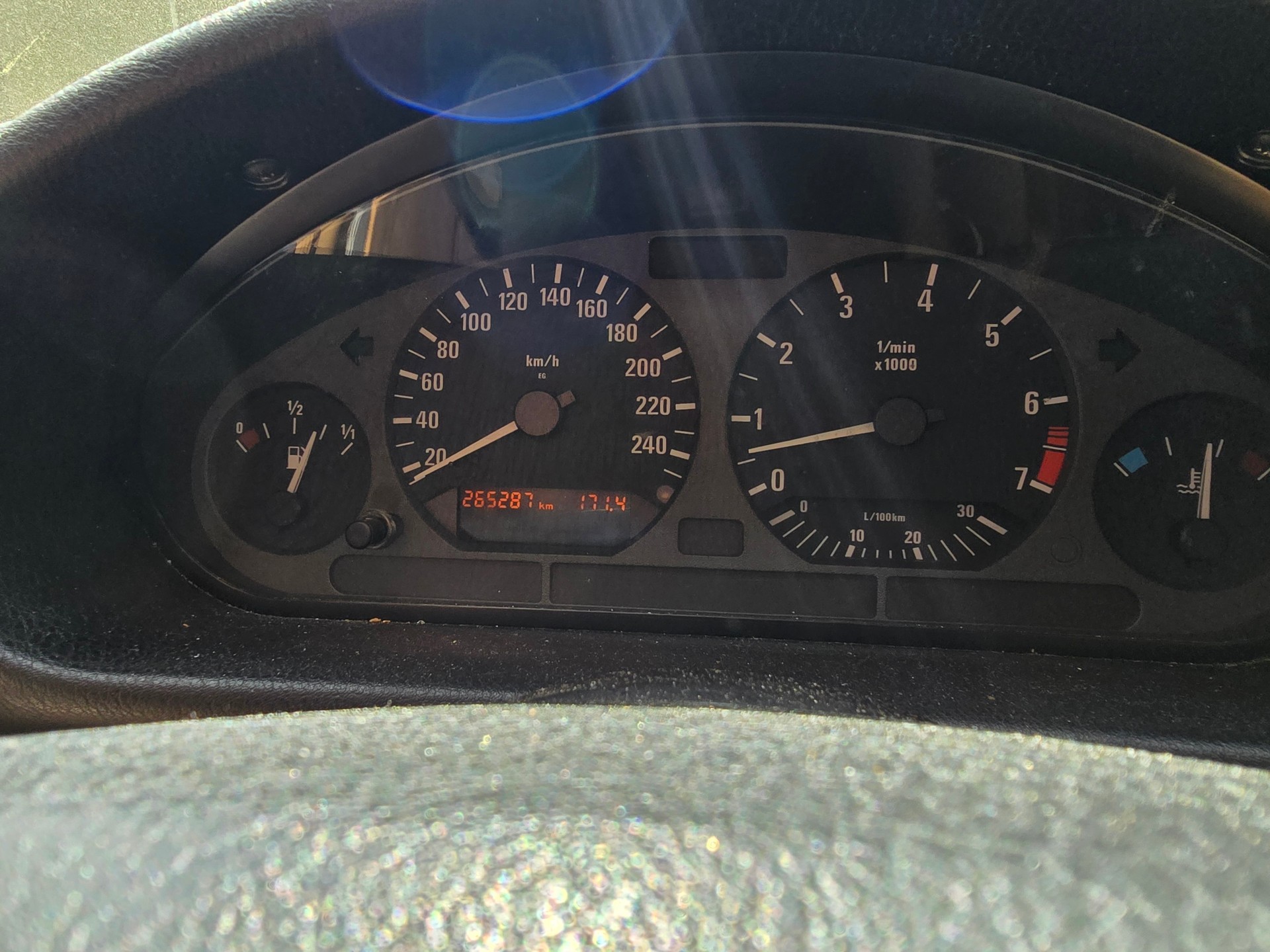 BMW 323i Touring Exclusiv-image-6