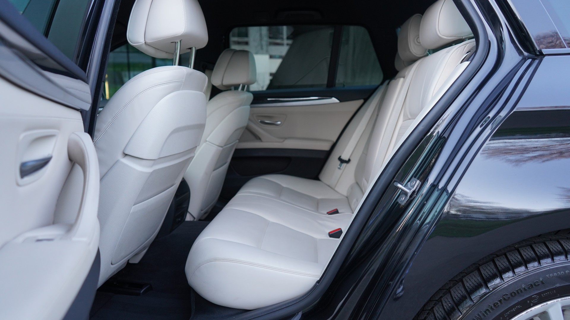 BMW 535d Touring xDrive Steptronic-image-8