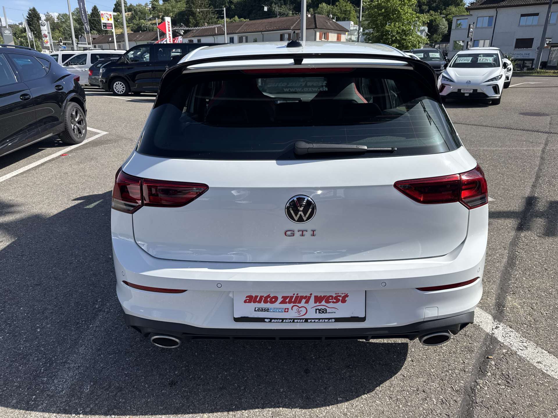 VW Golf 2.0 TSi GTi Clubsport 301PS DSG-Automat-image-14