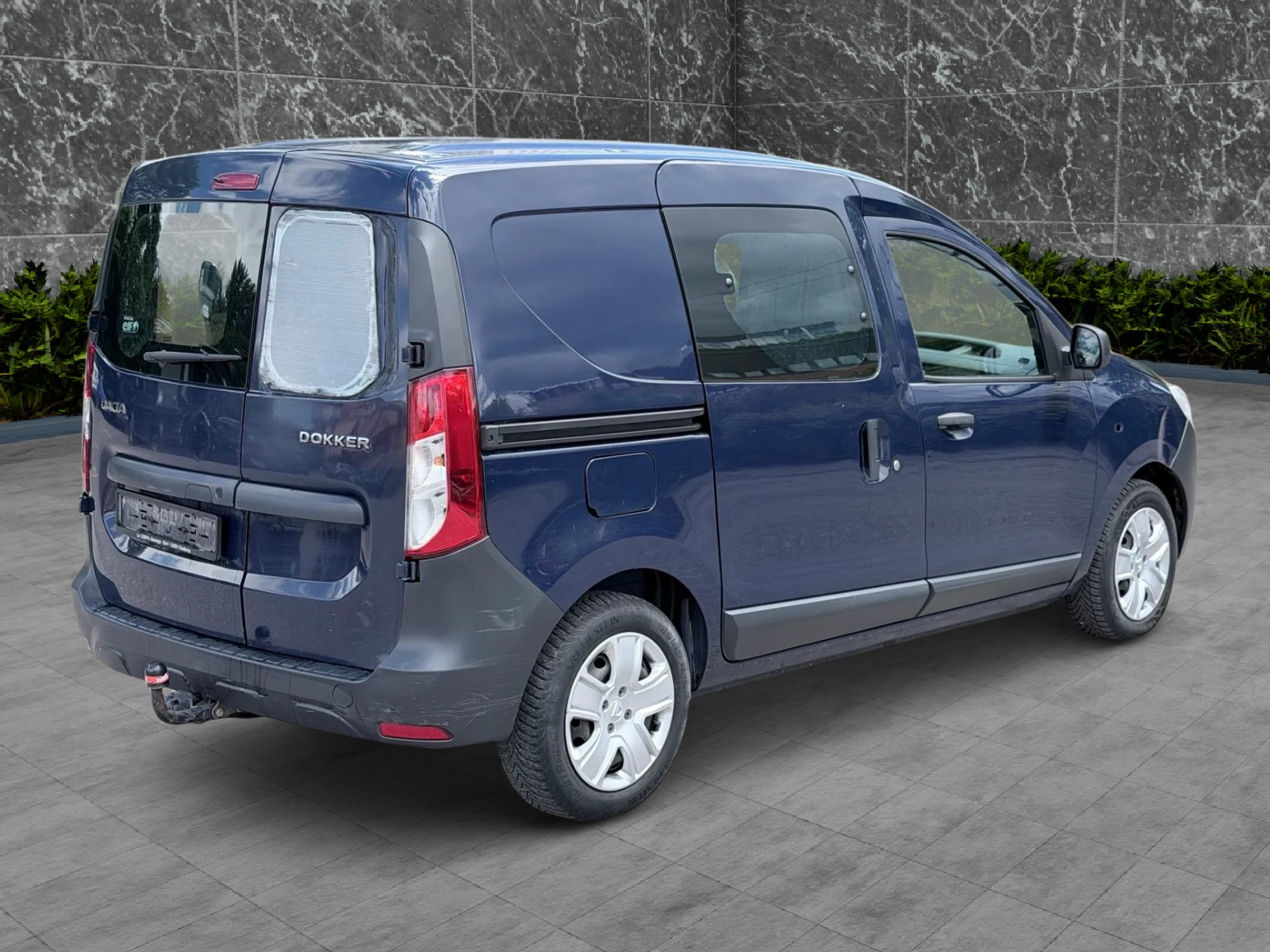 DACIA Dokker Van TCe 115 S&S Essential Verblecht-image-3