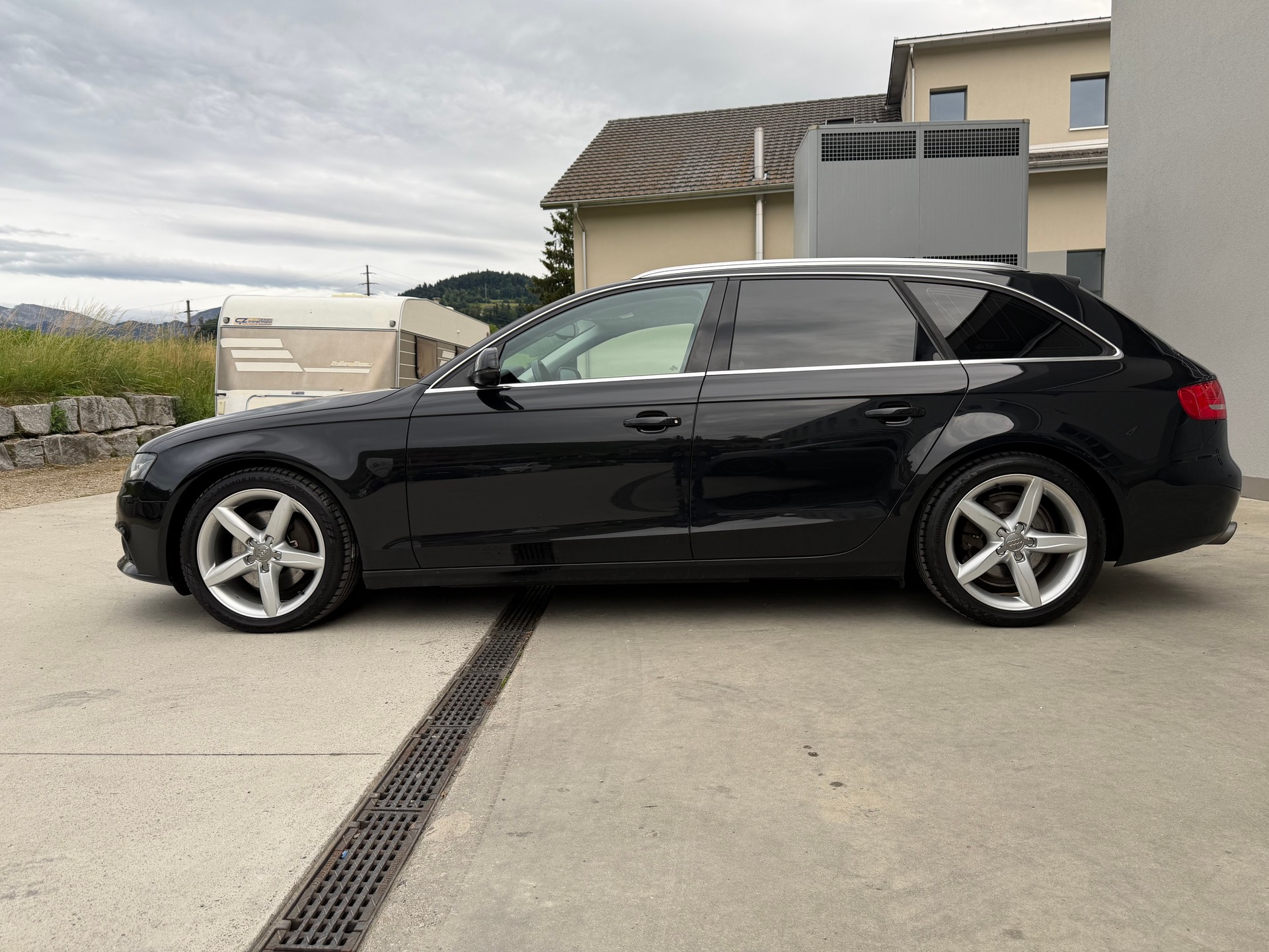 AUDI A4 Avant 2.0 TFSI Style quattro S-tronic-image-1