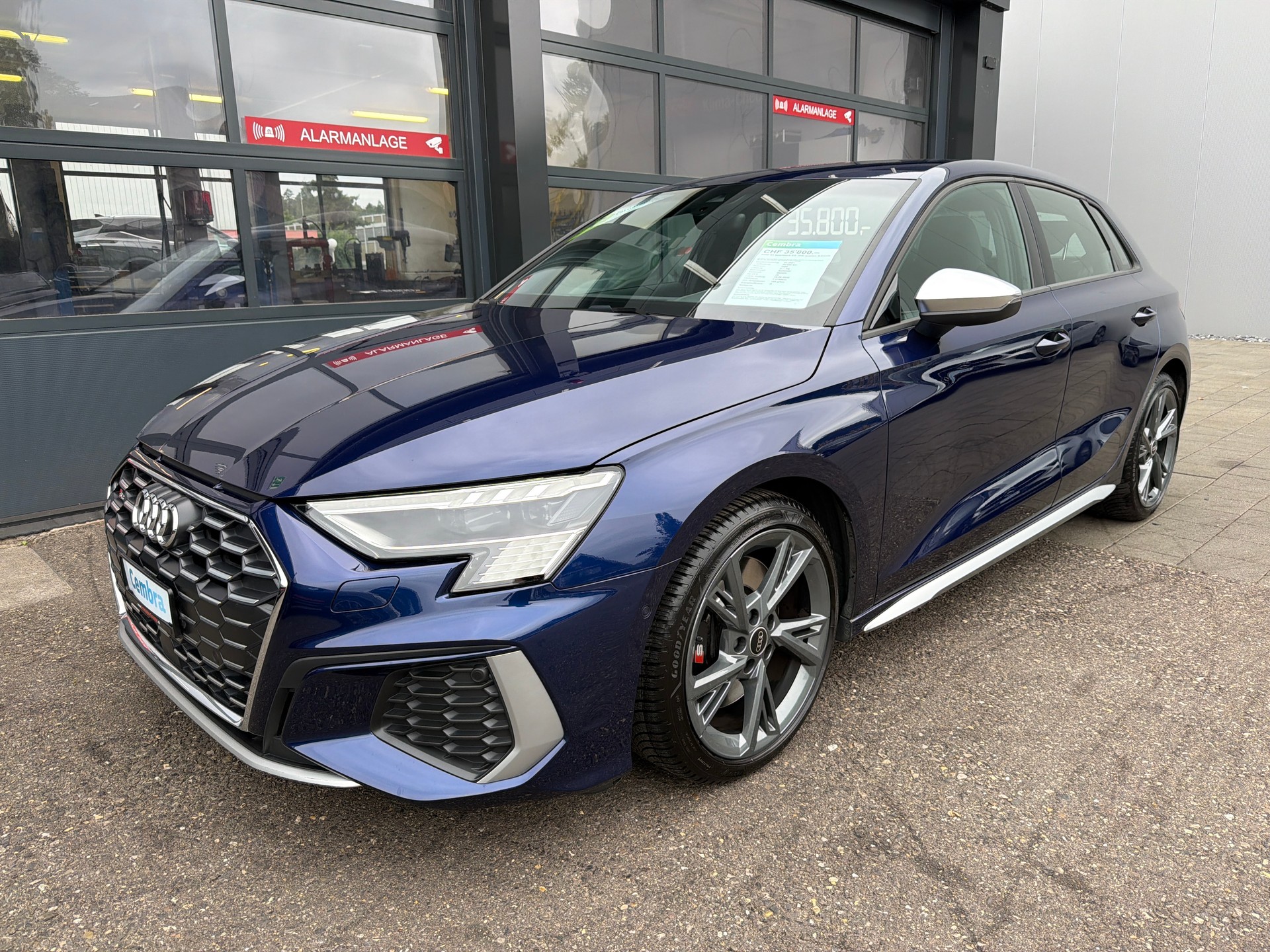 AUDI S3 Sportback 2.0 TFSI quattro S-tronic-image-1