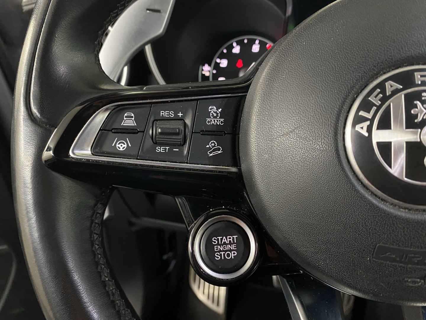 ALFA ROMEO Stelvio 2.0 TI Q4 Automatic-image-13