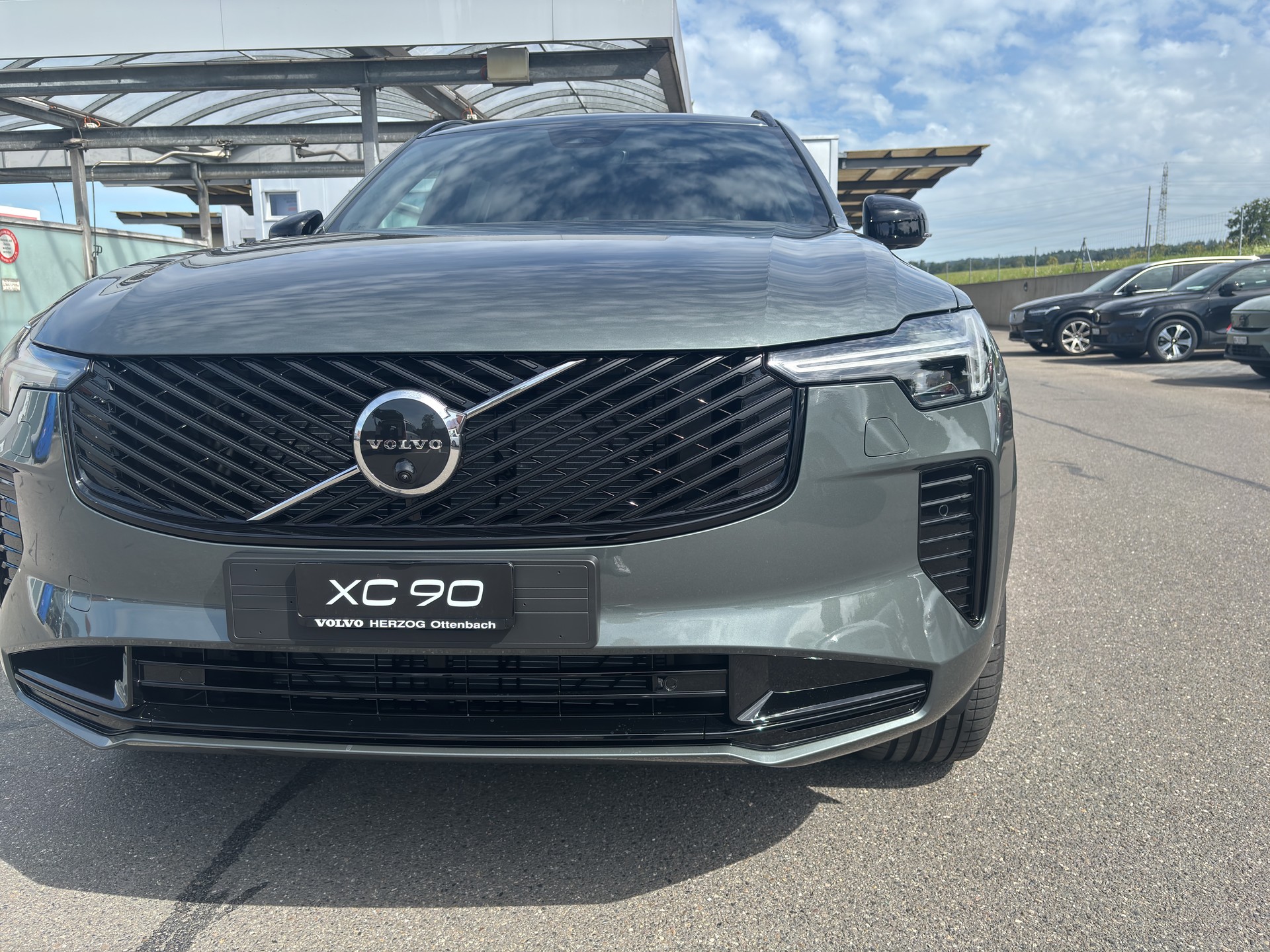 VOLVO XC90 2.0 T8 TE Ultra Dark eAWD-image-7