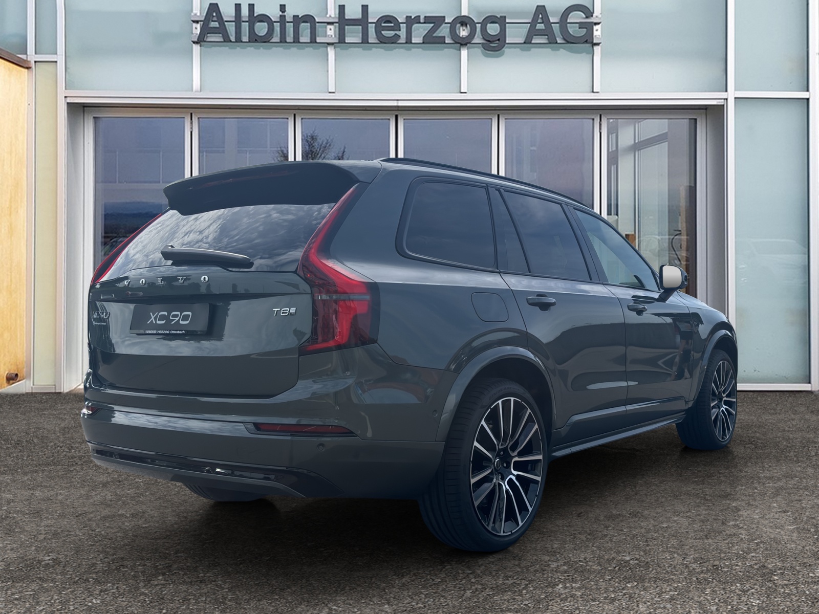 VOLVO XC90 2.0 T8 TE Ultra Dark eAWD-showroom-element-3