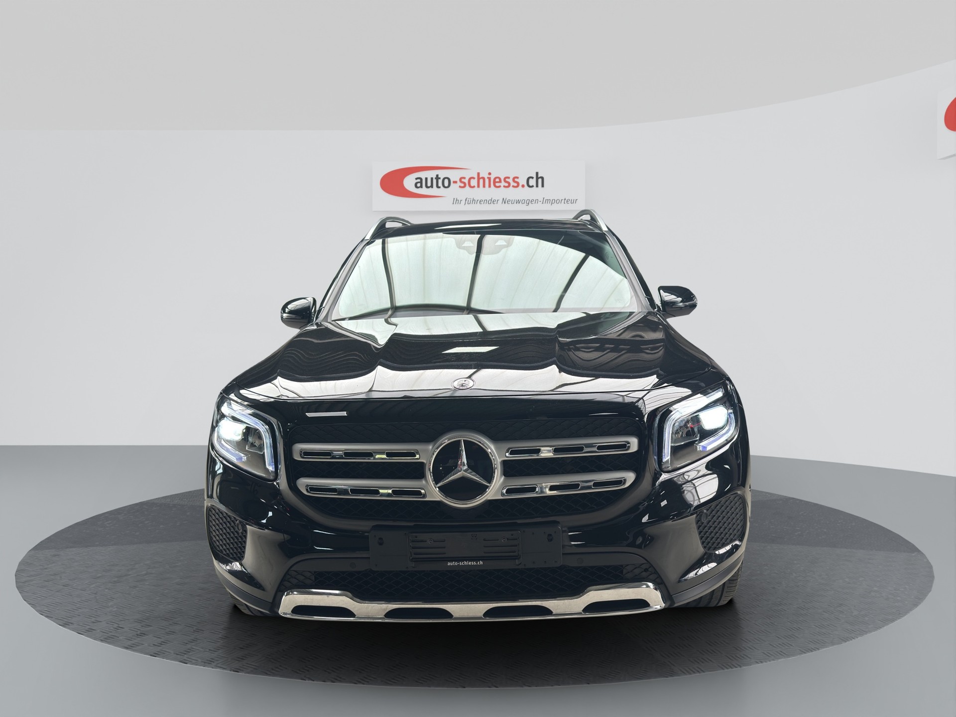 MERCEDES-BENZ GLB 200 4Matic Progressive 8G-Tronic-image-1