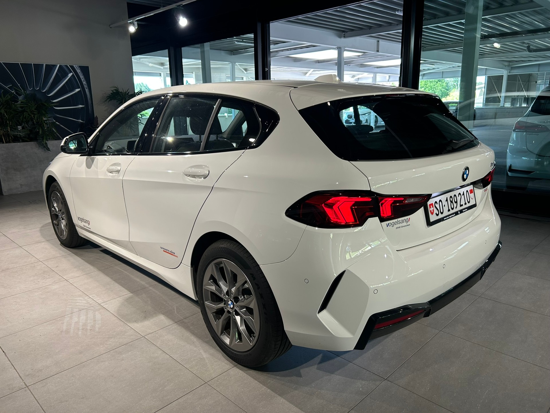 BMW 120 Steptronic-image-19