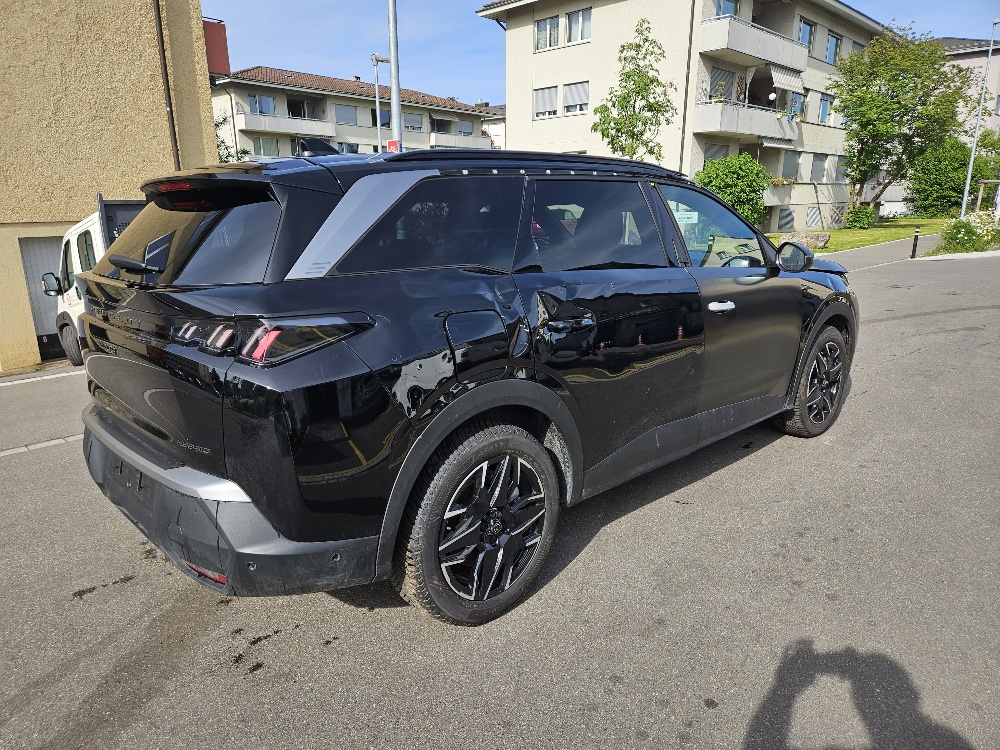 PEUGEOT 5008 145 Hybrid e-DCS6 Allure Premium-image-4