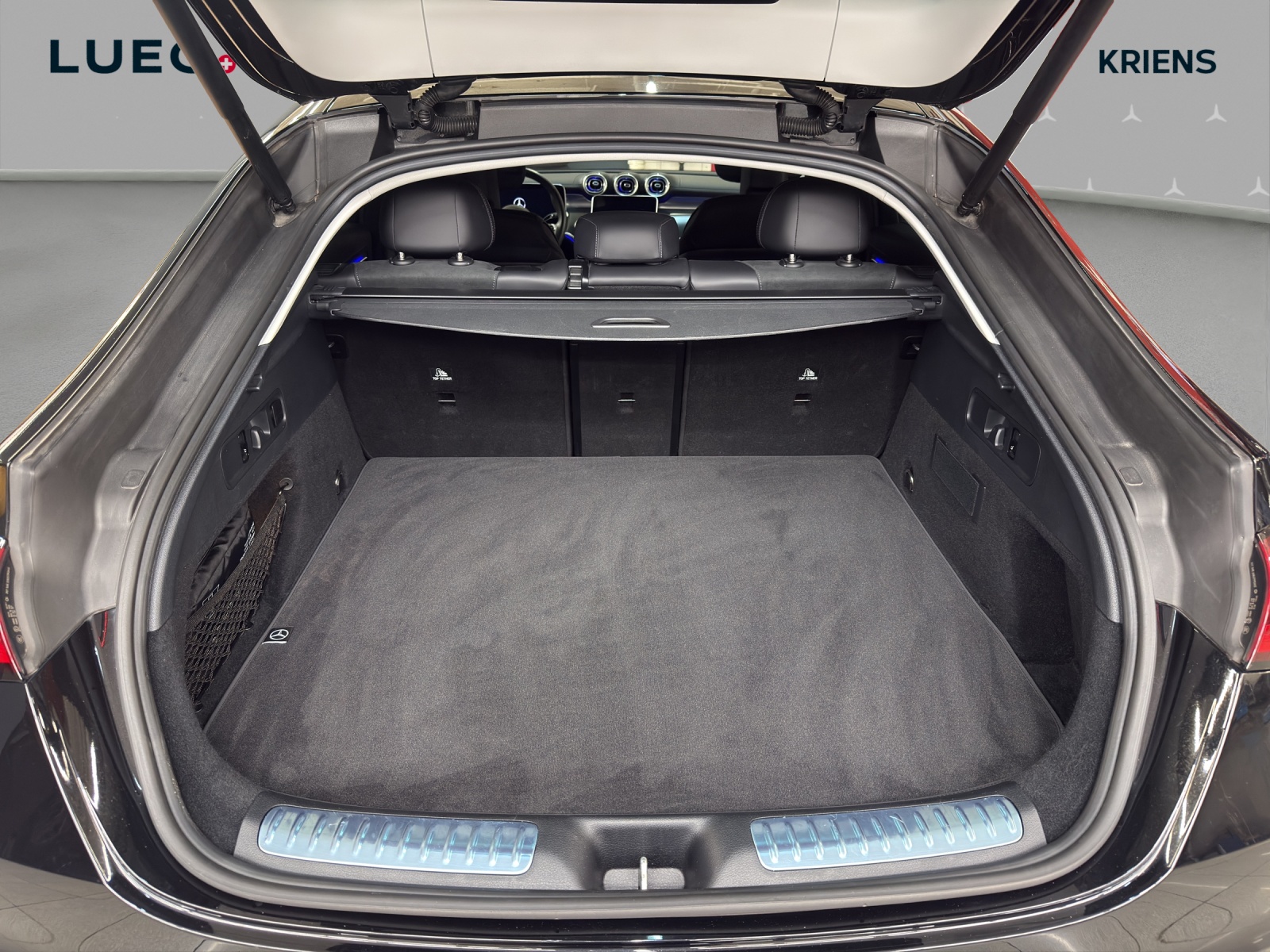 MERCEDES-BENZ GLC 200 4M - Coupé - AMG / 20 Zoll Räder / AHK / Rückfahrkamera-image-14