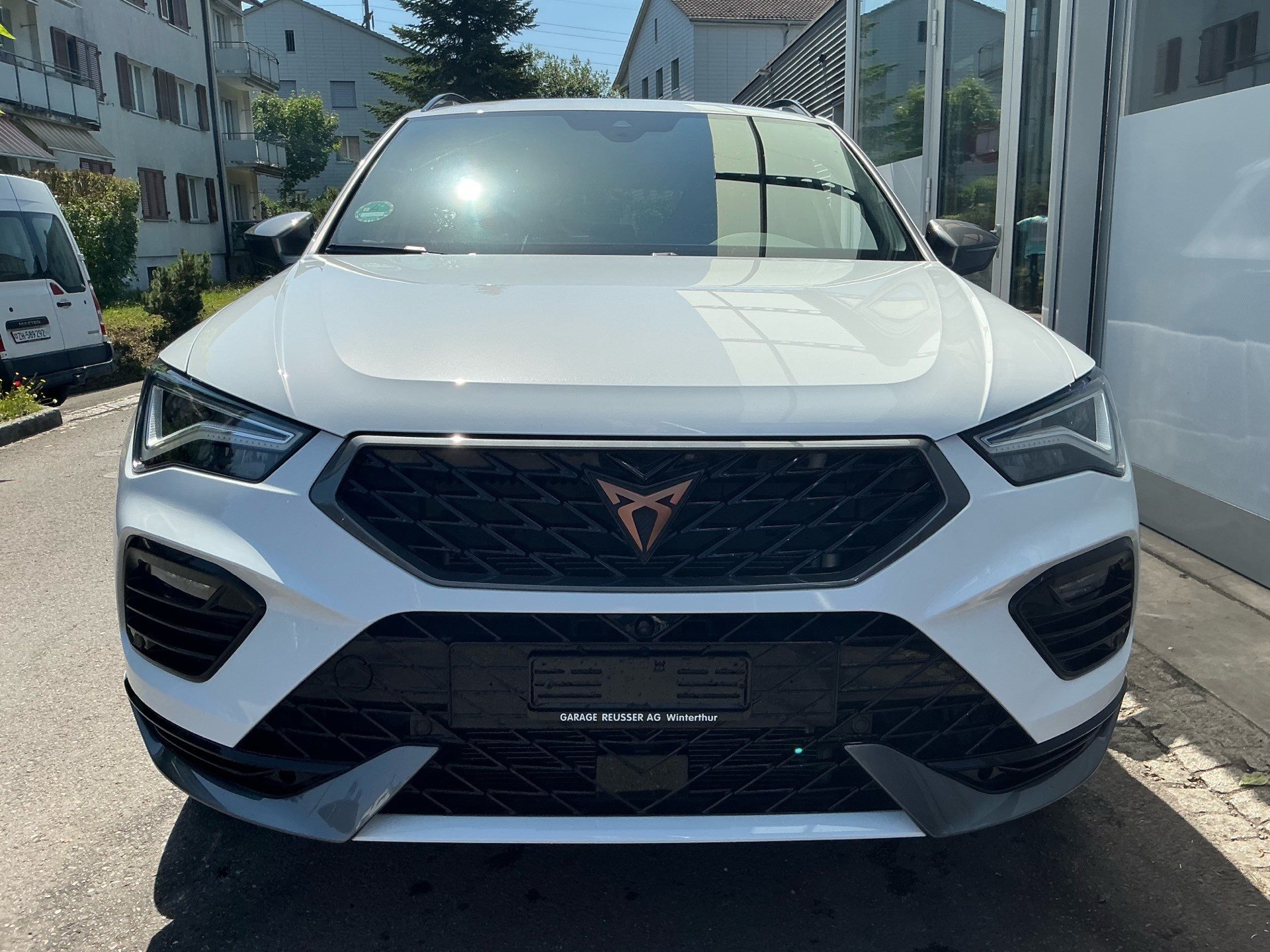 CUPRA Ateca VZ 4Drive *** NUR 8'900 KM ***-image-1
