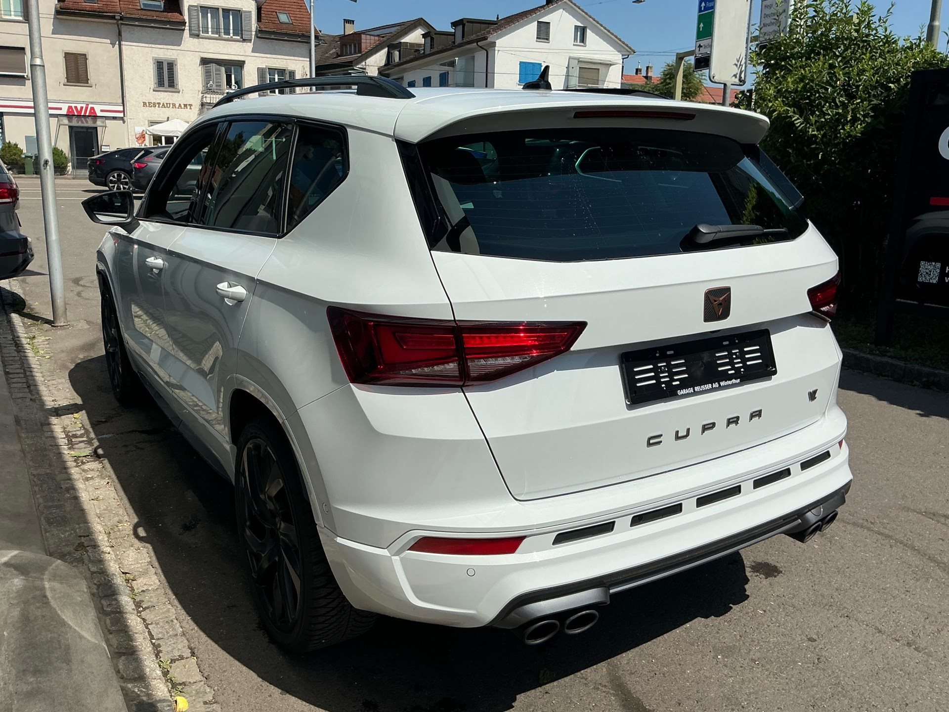 CUPRA Ateca VZ 4Drive *** NUR 8'900 KM ***-image-5