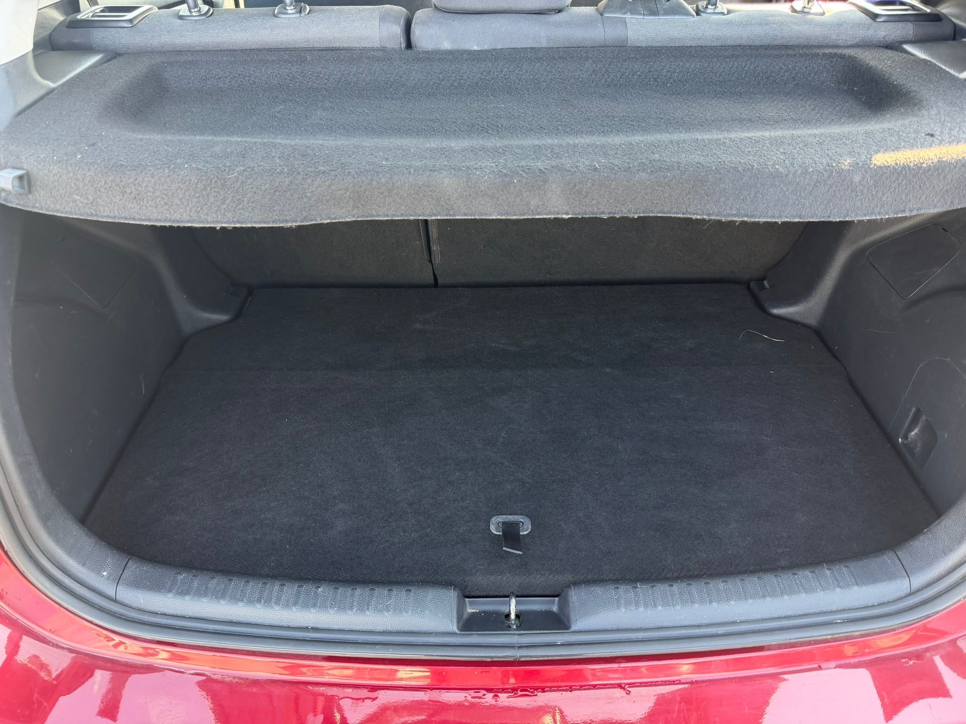 TOYOTA Yaris 1.5 Comfort e-CVT-image-15
