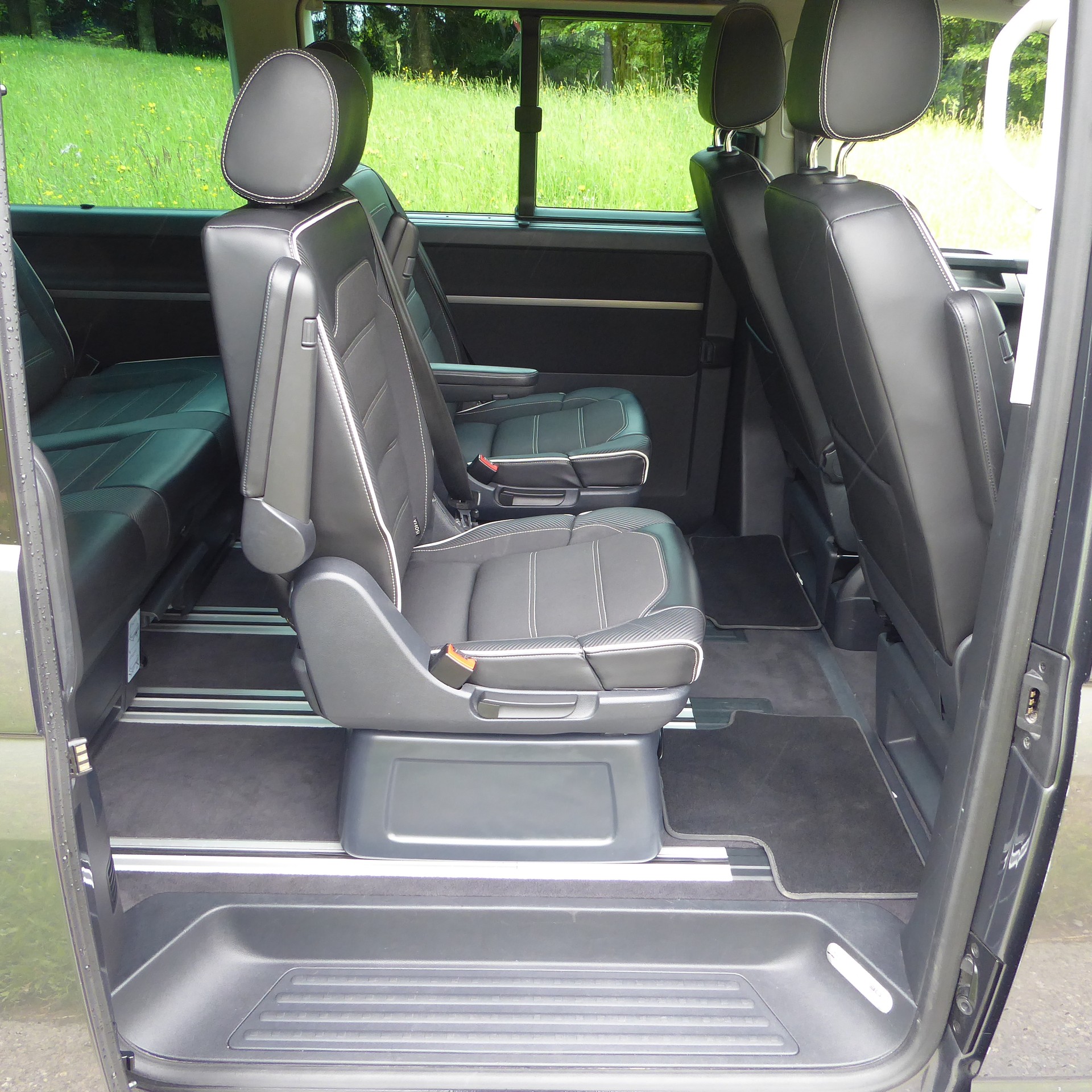 VW T6 Multivan 2.0 Bi-TDI Highline 4Motion DSG-image-8