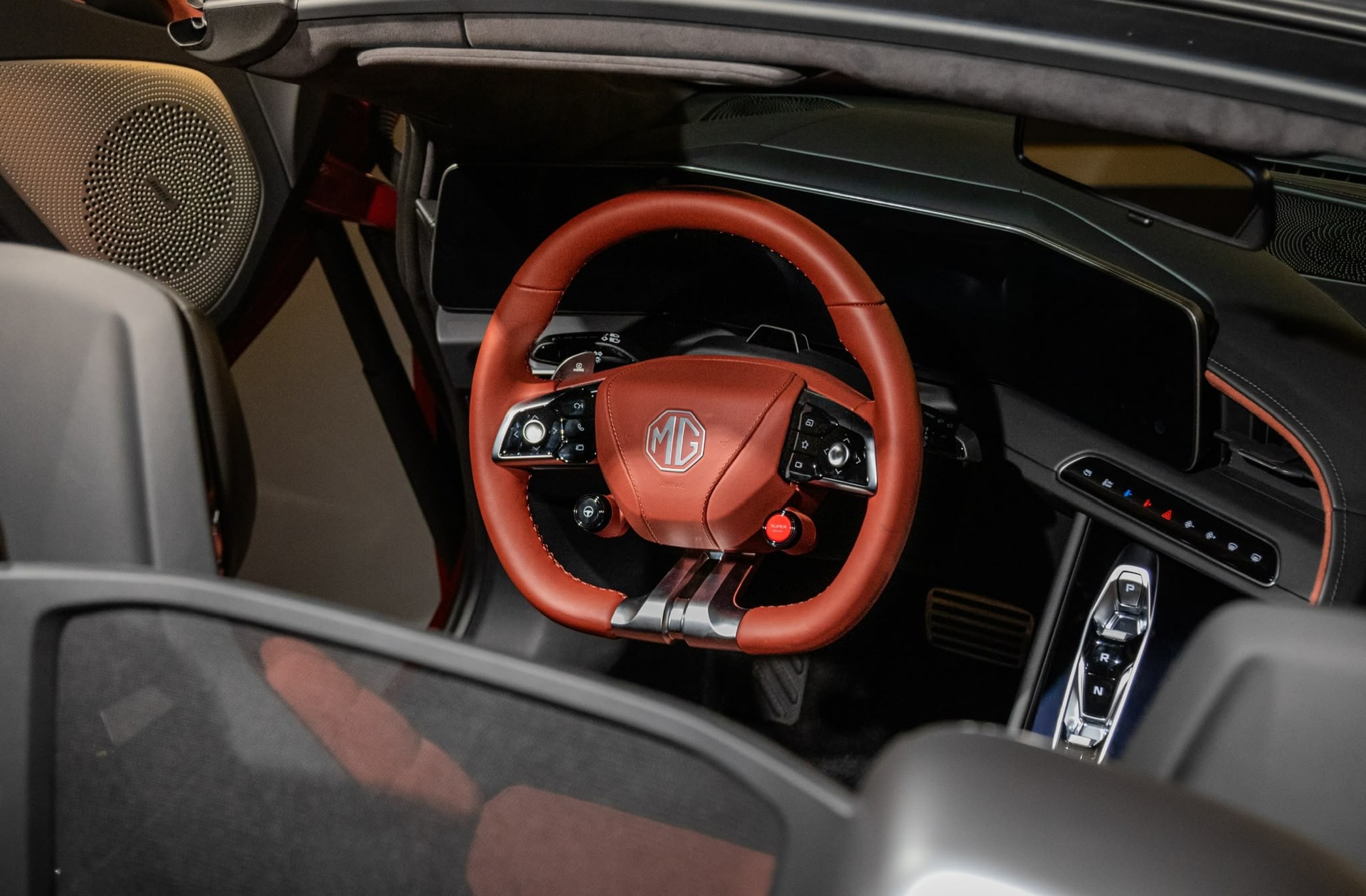 MG Cyberster 77kWh 4WD-image-12