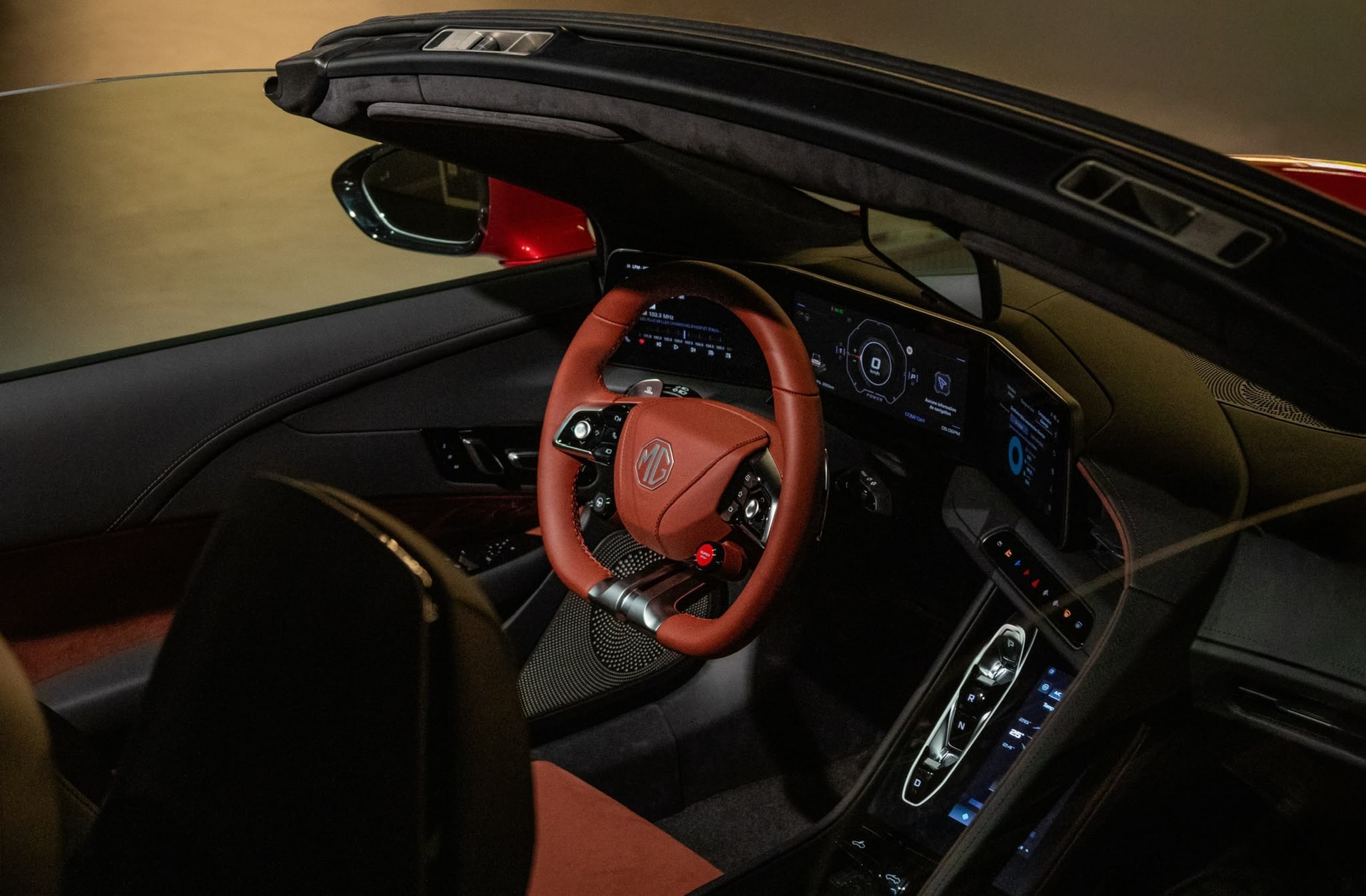 MG Cyberster 77kWh 4WD-image-13