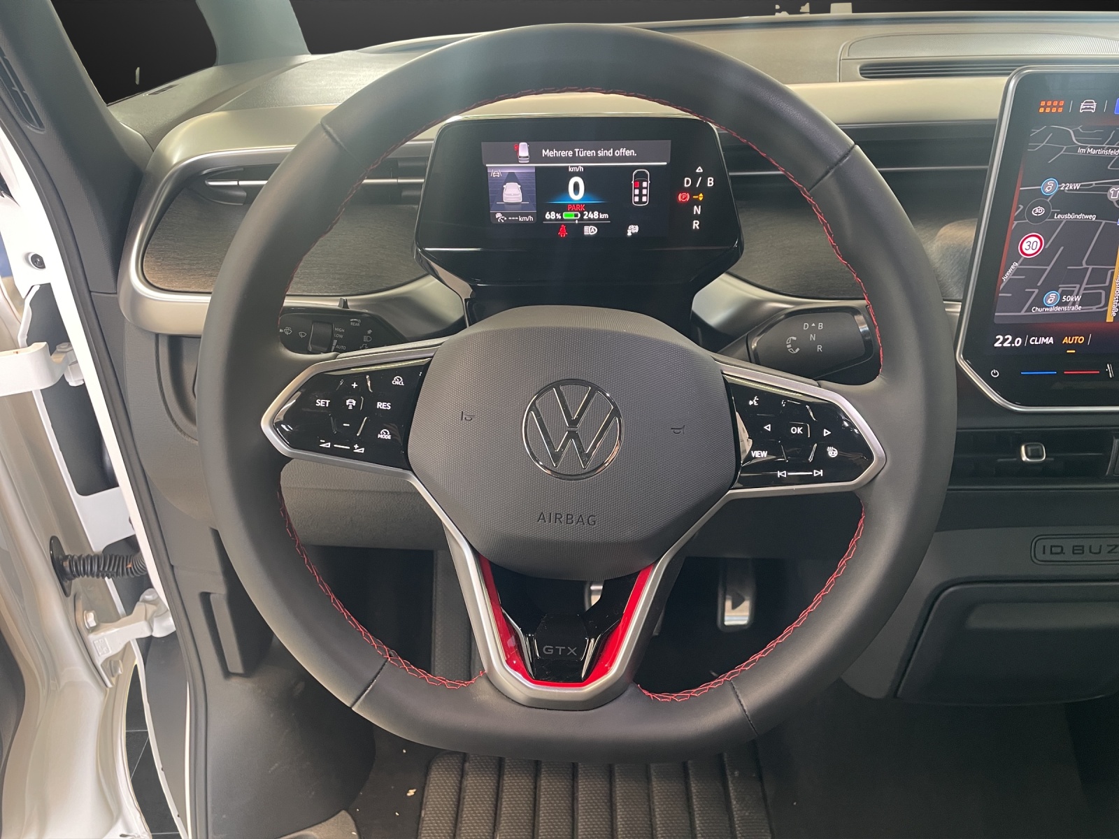 VW ID.Buzz LWB GTX 4 Motion-image-10