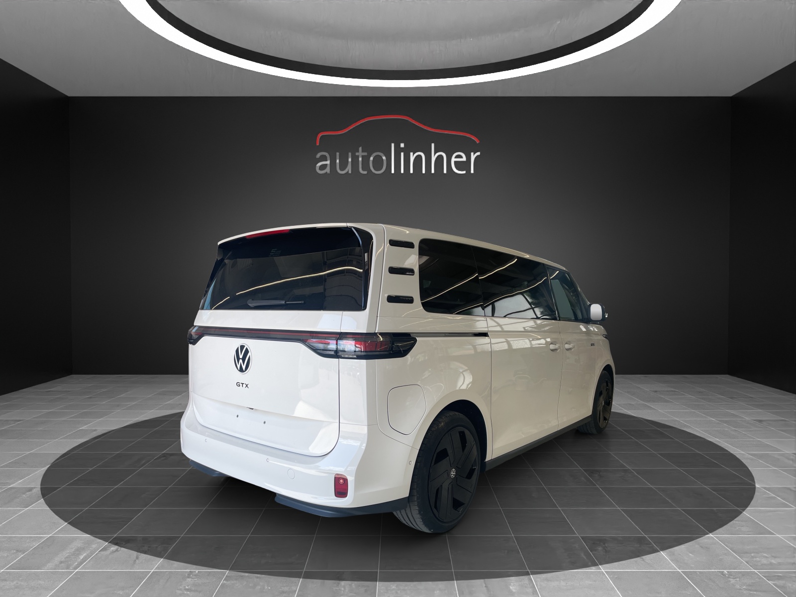 VW ID.Buzz LWB GTX 4 Motion-image-4